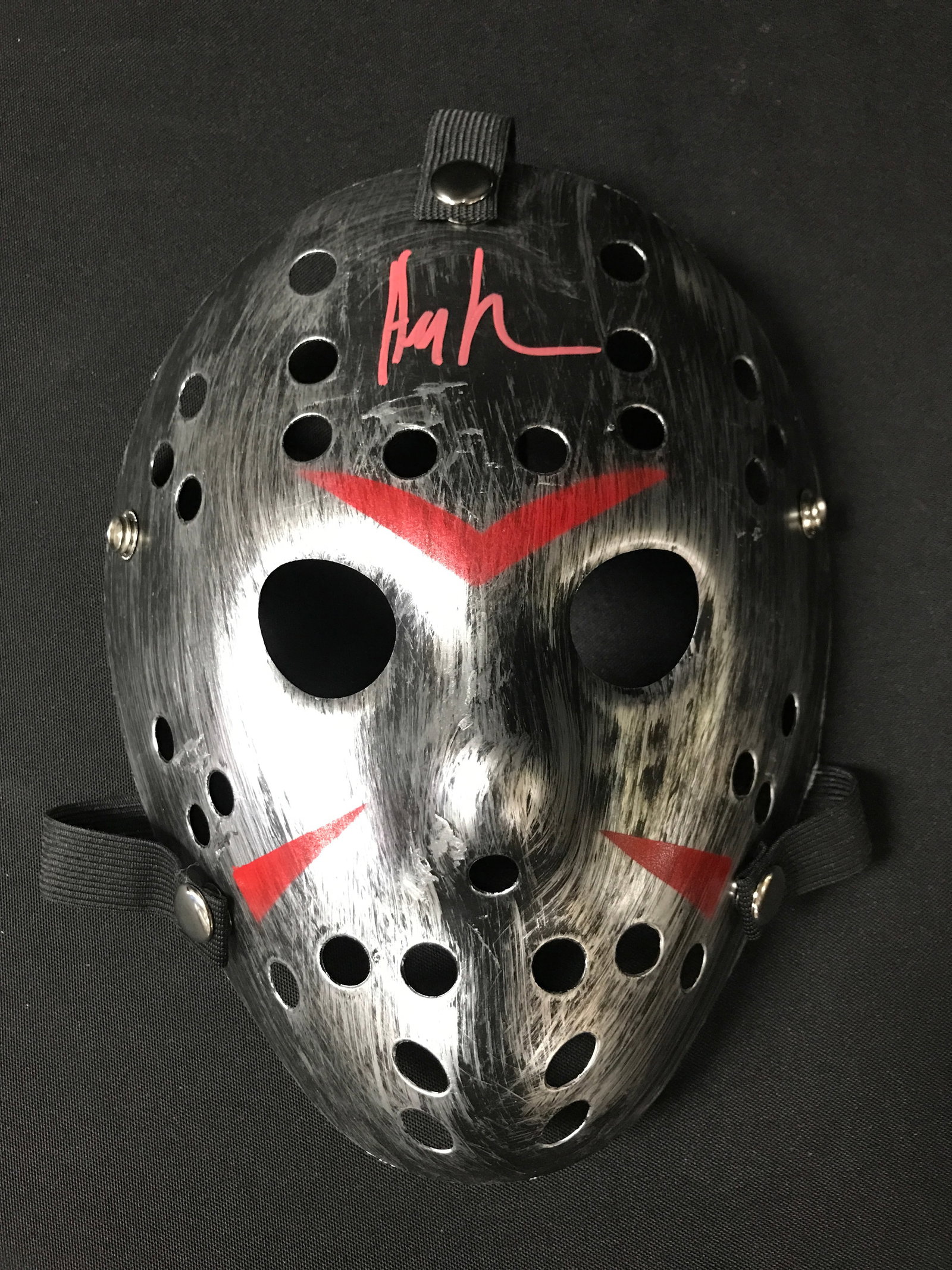 ARI LEHMAN SIGNED HALLOWEEN MASK - KB COA: Prices are in Canadian dollars