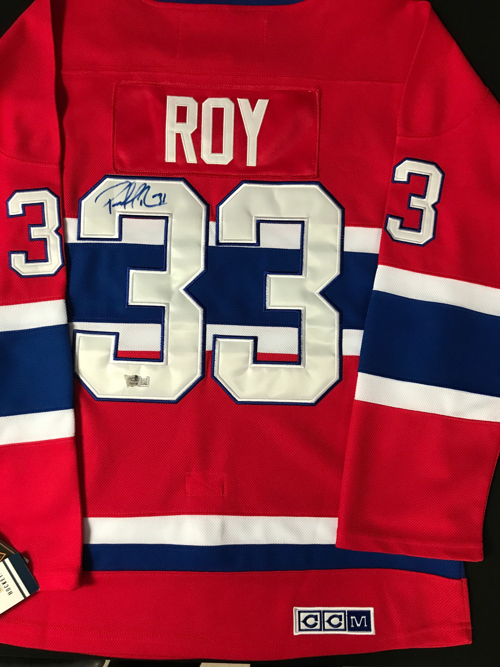 PATRICK ROY SIGNED MONTREAL CANADIENS CUSTOM JERSEY - ACE COA (1 of 3)