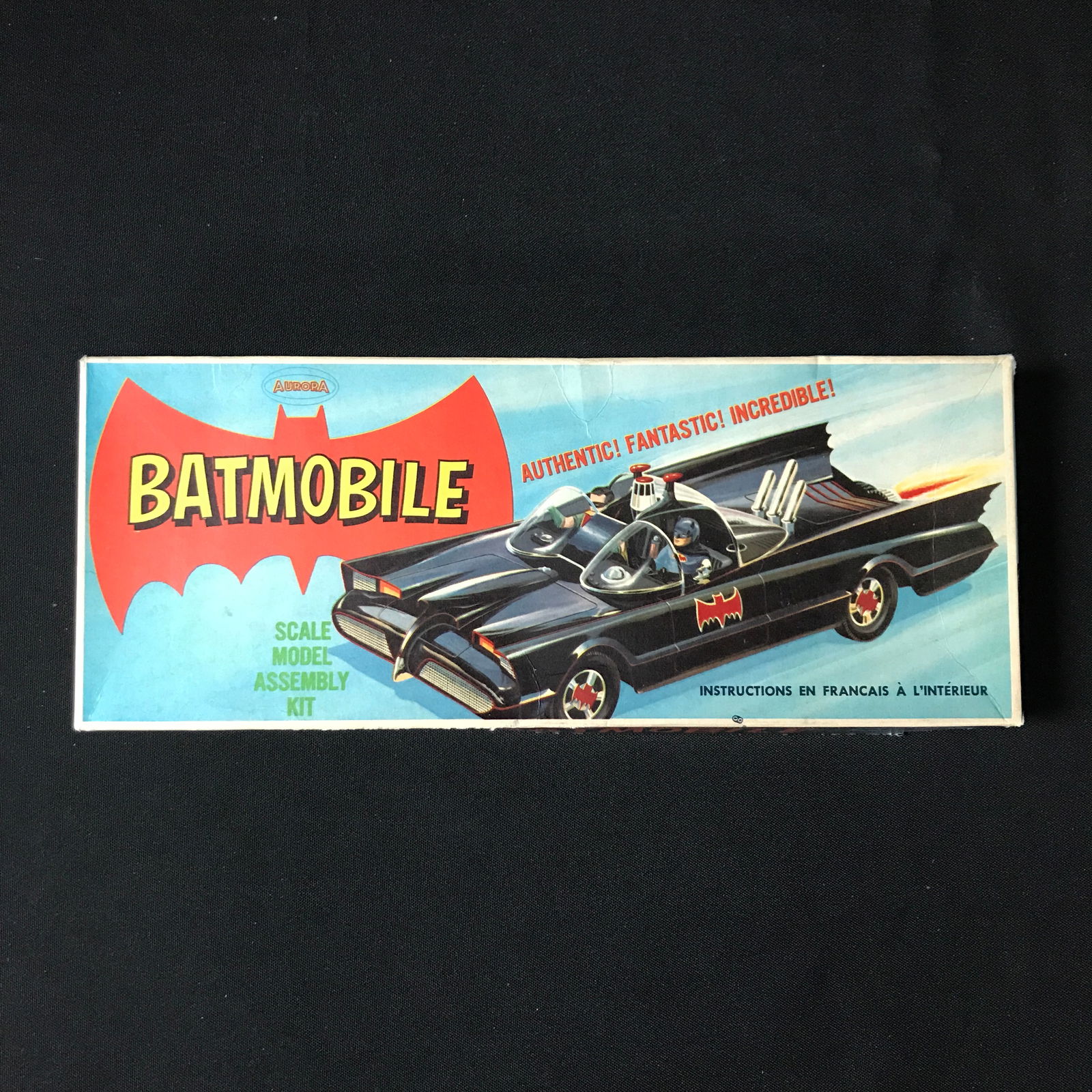 UNBUILT AURORA BATMOBILE MODEL KIT IN ORIGINAL PACKAGING (1 of 1)