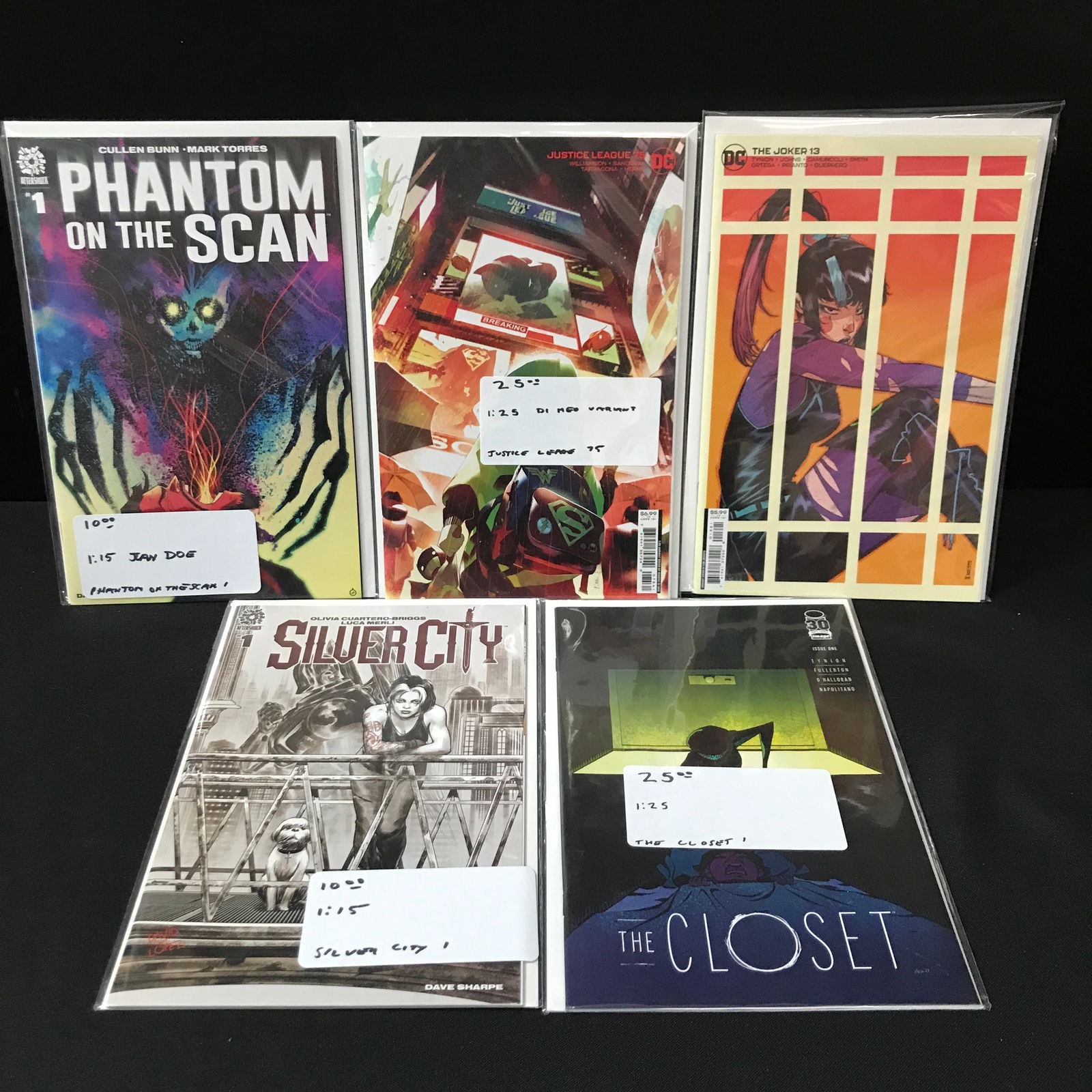 LOT OF 5 VARIANT COVER COMICS - VARIOUS TITLES AND PUBLISHERS (1 of 1)