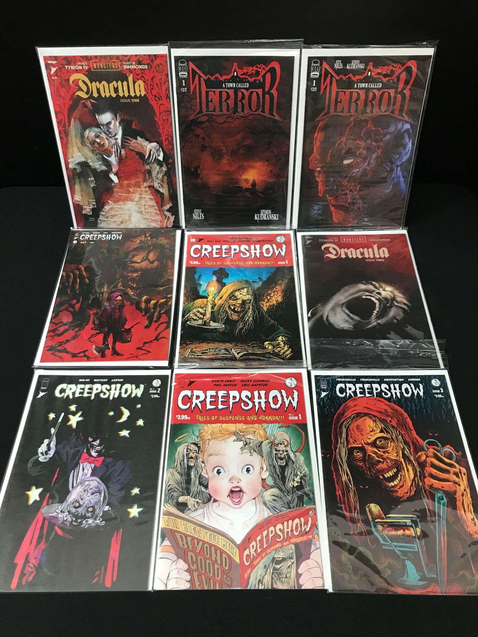 LOT OF 9 HORROR COMICS - VARIOUS TITLES AND PUBLISHERS (1 of 1)