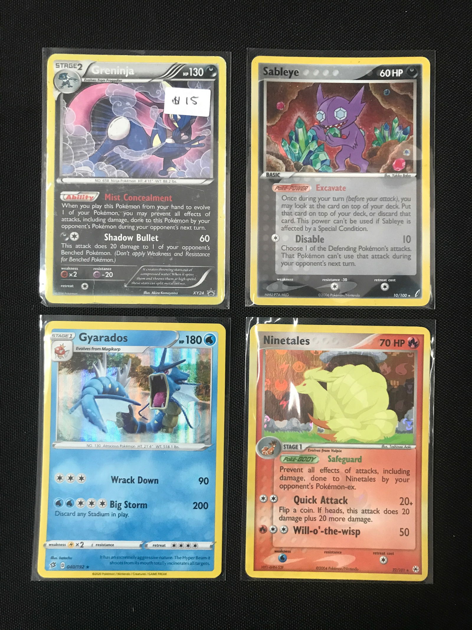 LOT OF 4 POKEMON TRADING CARDS (1 of 1)