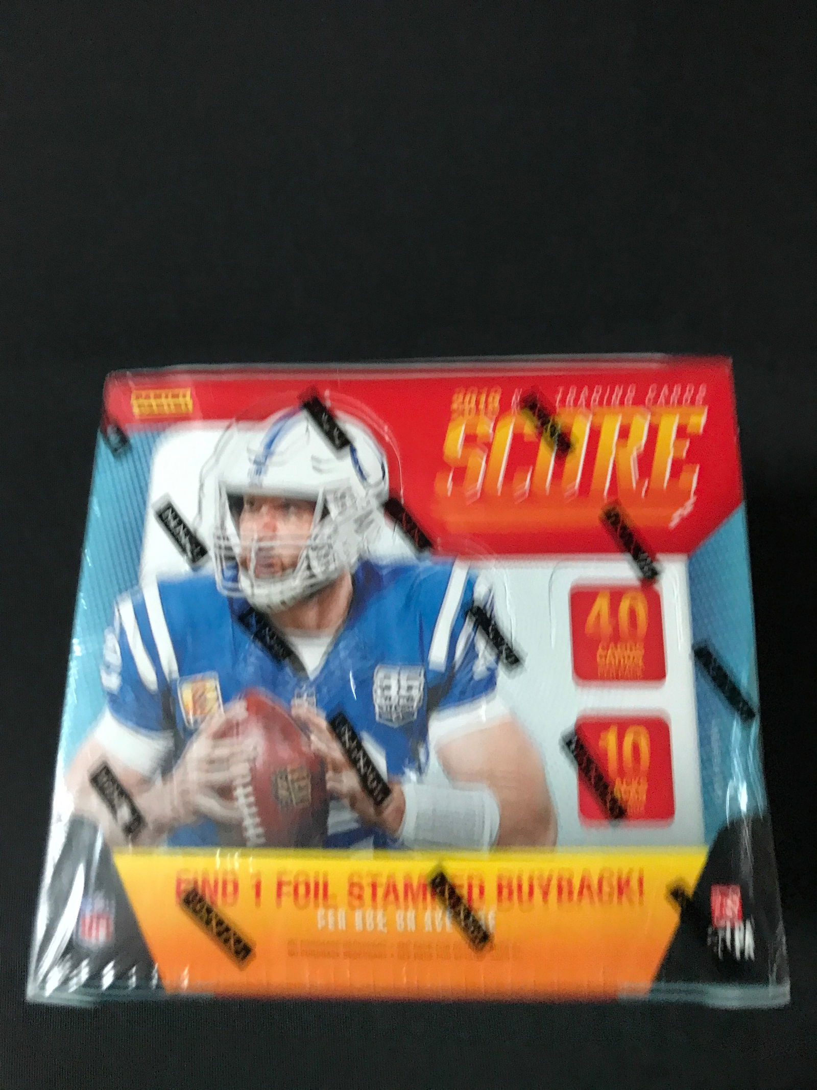2019 PANINI SCOE NFL TRADING CARDS SEALED HOBBY BOX: Prices are in Canadian dollars