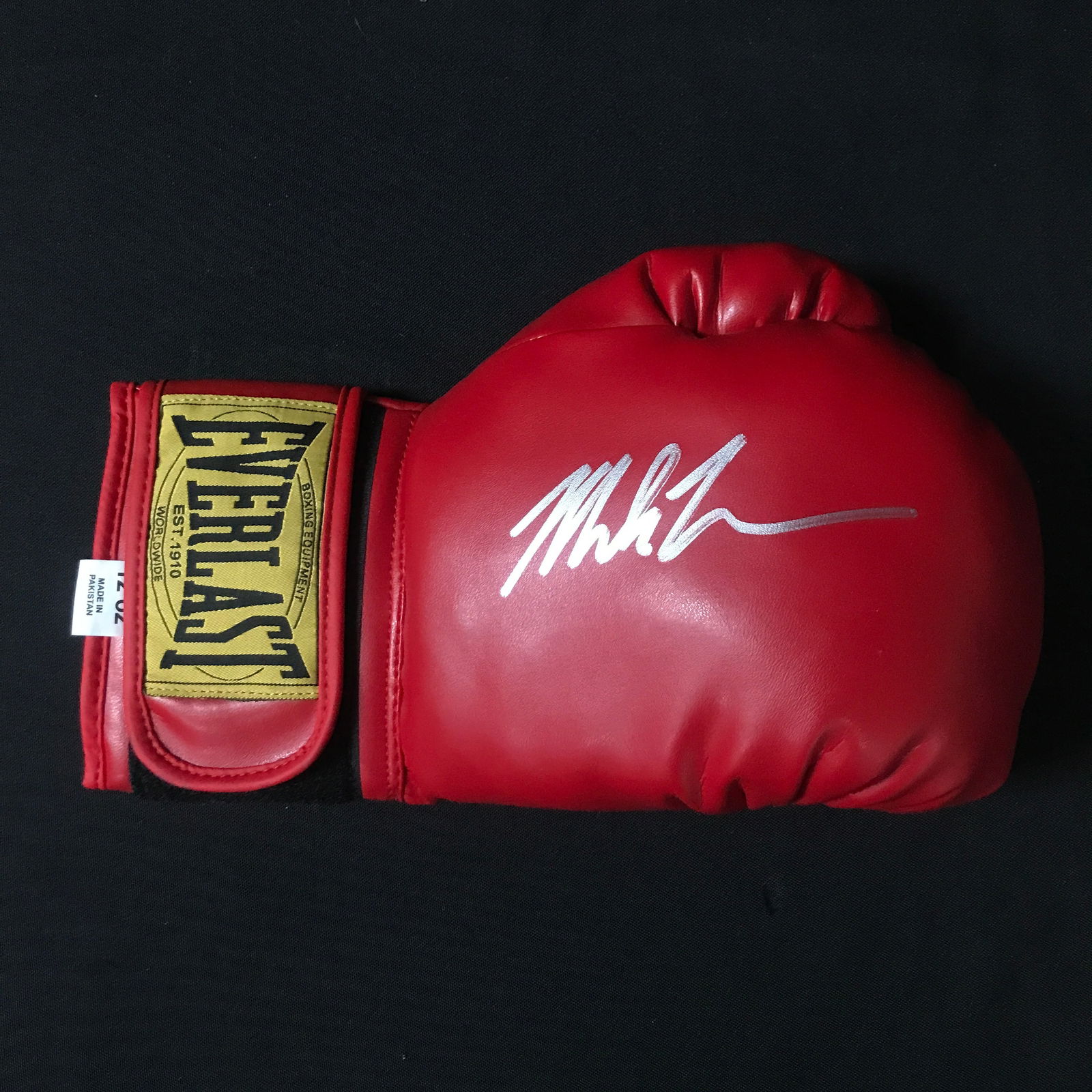 MIKE TYSON SIGNED RED EVERLAST BOXING GLOVE - WWOC COA (1 of 1)
