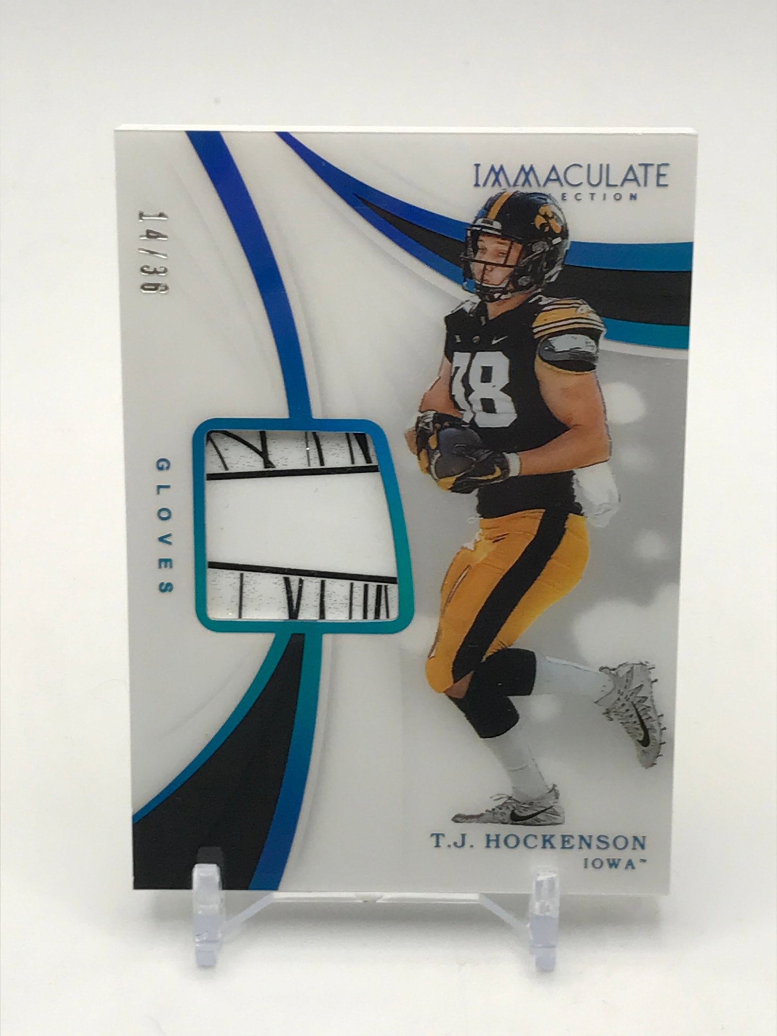 2019 PANINI IMMACULATE COLLECTION COLLEGIATE T.J HOCKENSON GLOVE PATCH TRADING CARD 14/36: Prices are in Canadian dollars