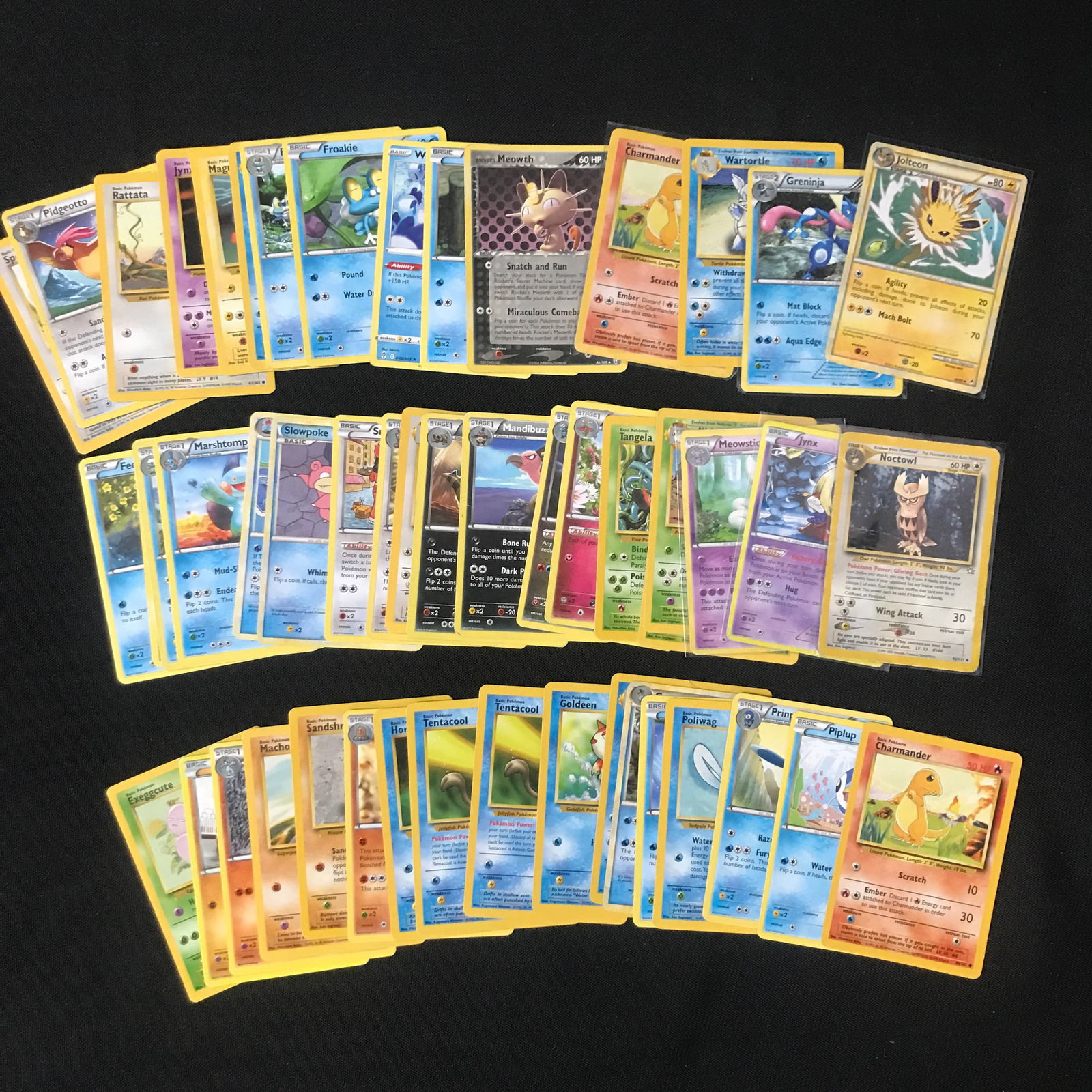 LOT OF LOOSE POKEMON TCG TRADING CARDS (1 of 1)