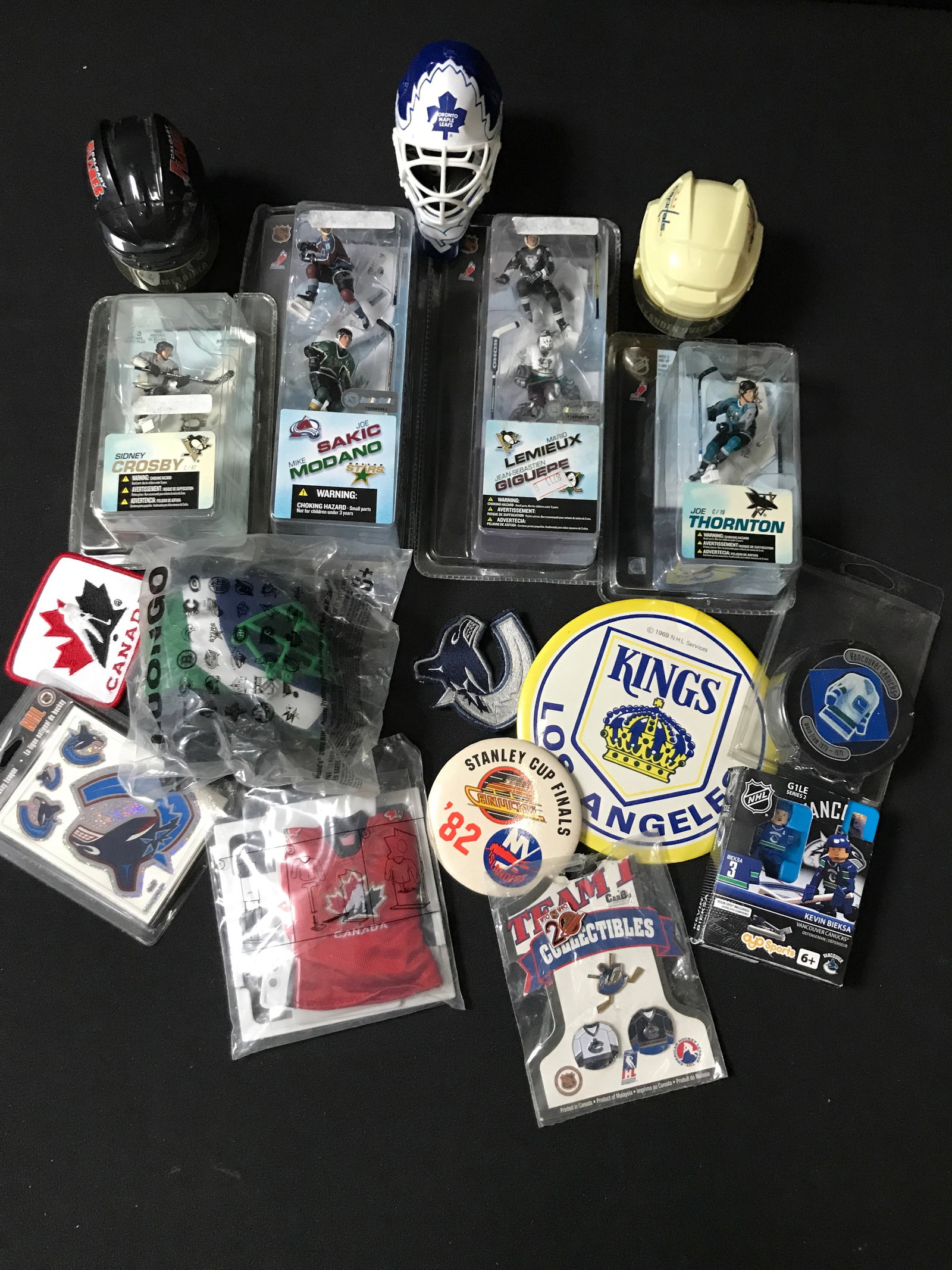 LOT OF HOCKEY MEMORABILIA INCLUDING ACTION FIGURES: Prices are in Canadian dollars