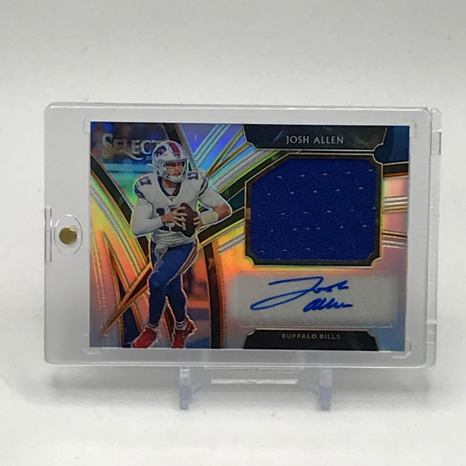 2019 PANINI SELECT FOOTBALL JOSH ALLEN SIGNED PATCH TRADING CARD (1 of 2)