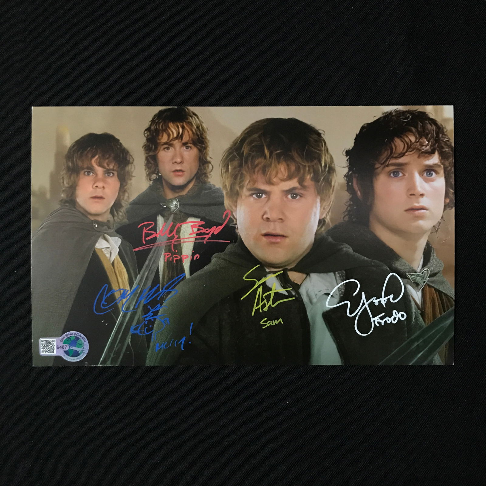 4 HOBBITS SIGNED LOTR 8X10 ASTIN, WOOD, BOYD AND MONAGHAN - WWOC COA: Prices are in Canadian dollars
