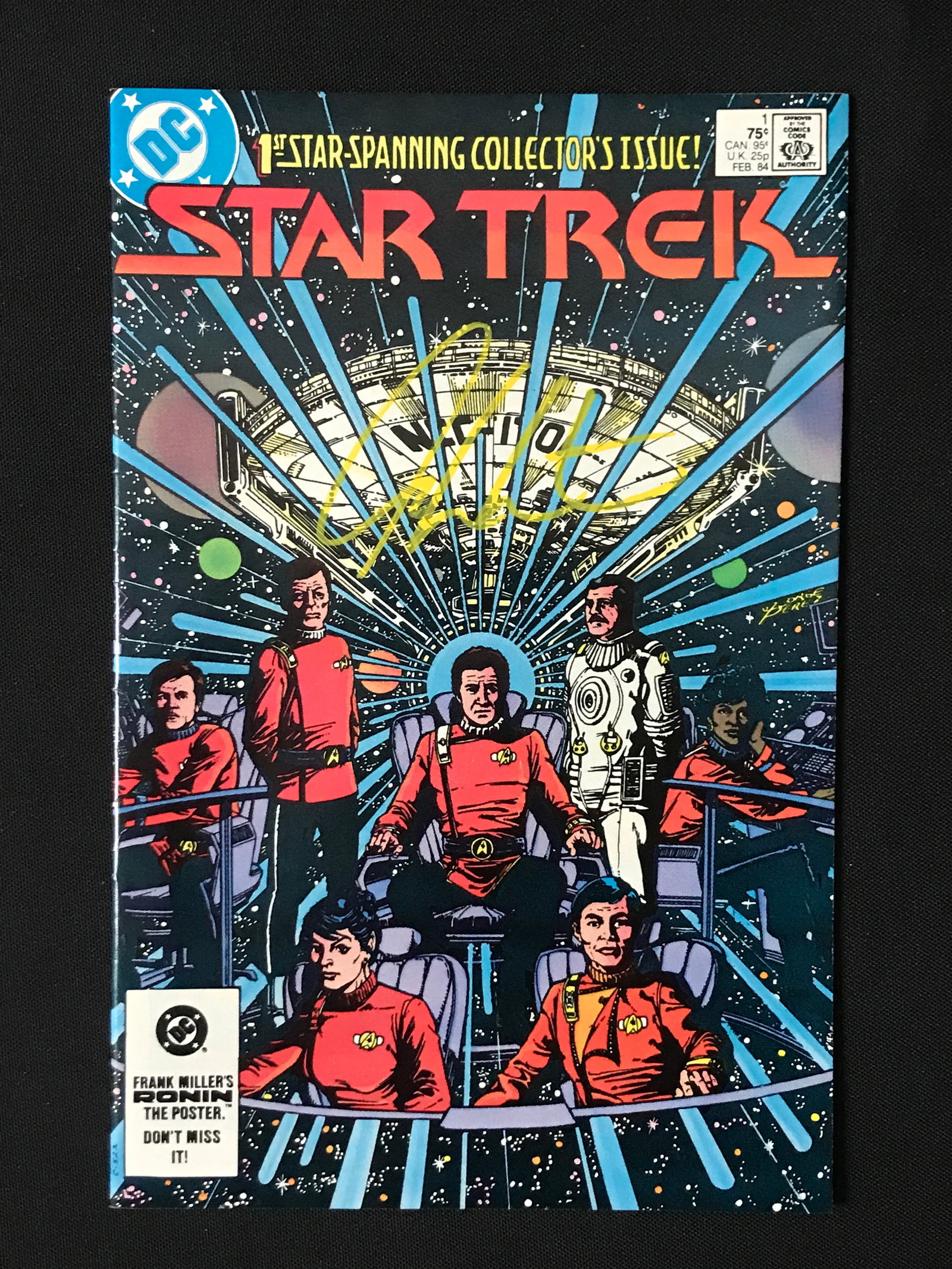 MARVEL COMICS STAR TREK NO.1 SIGNED BY WILLIAM SHATNER - WWOC COA: Prices are in Canadian dollars