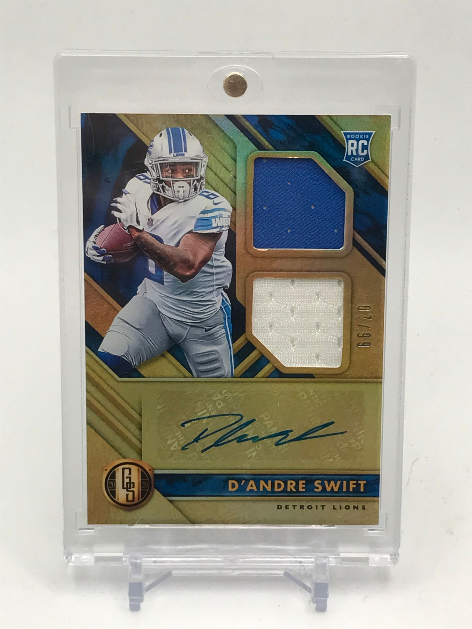 2020 PANINI GOLD STANDARD FOOTBALL D'ANDRE SWIFT SIGNED DUAL PATCH ROOKIE CARD 07/99 (1 of 2)