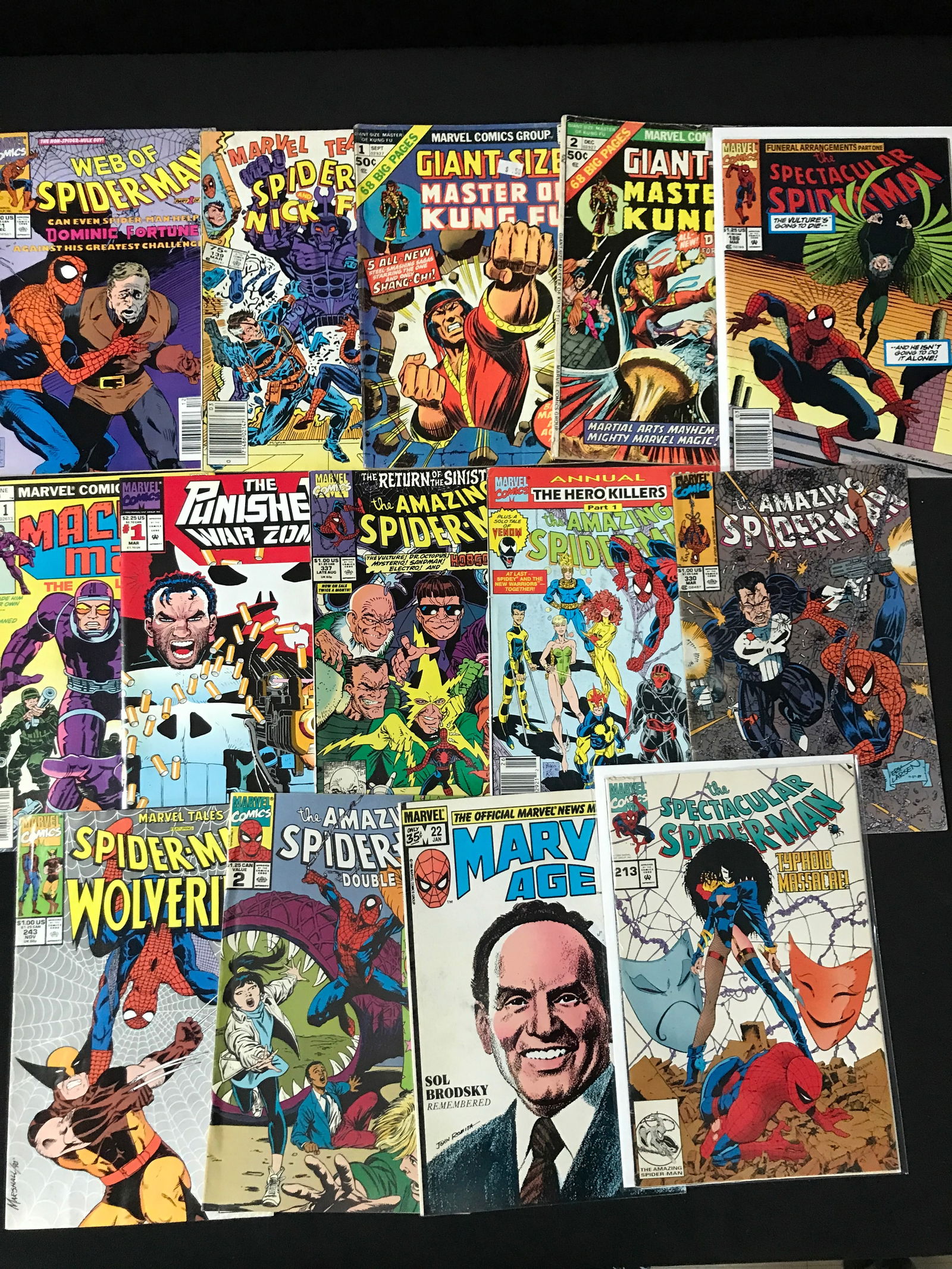 LOT OF 14 MARVEL COMICS - VARIOUS TITLES (1 of 1)