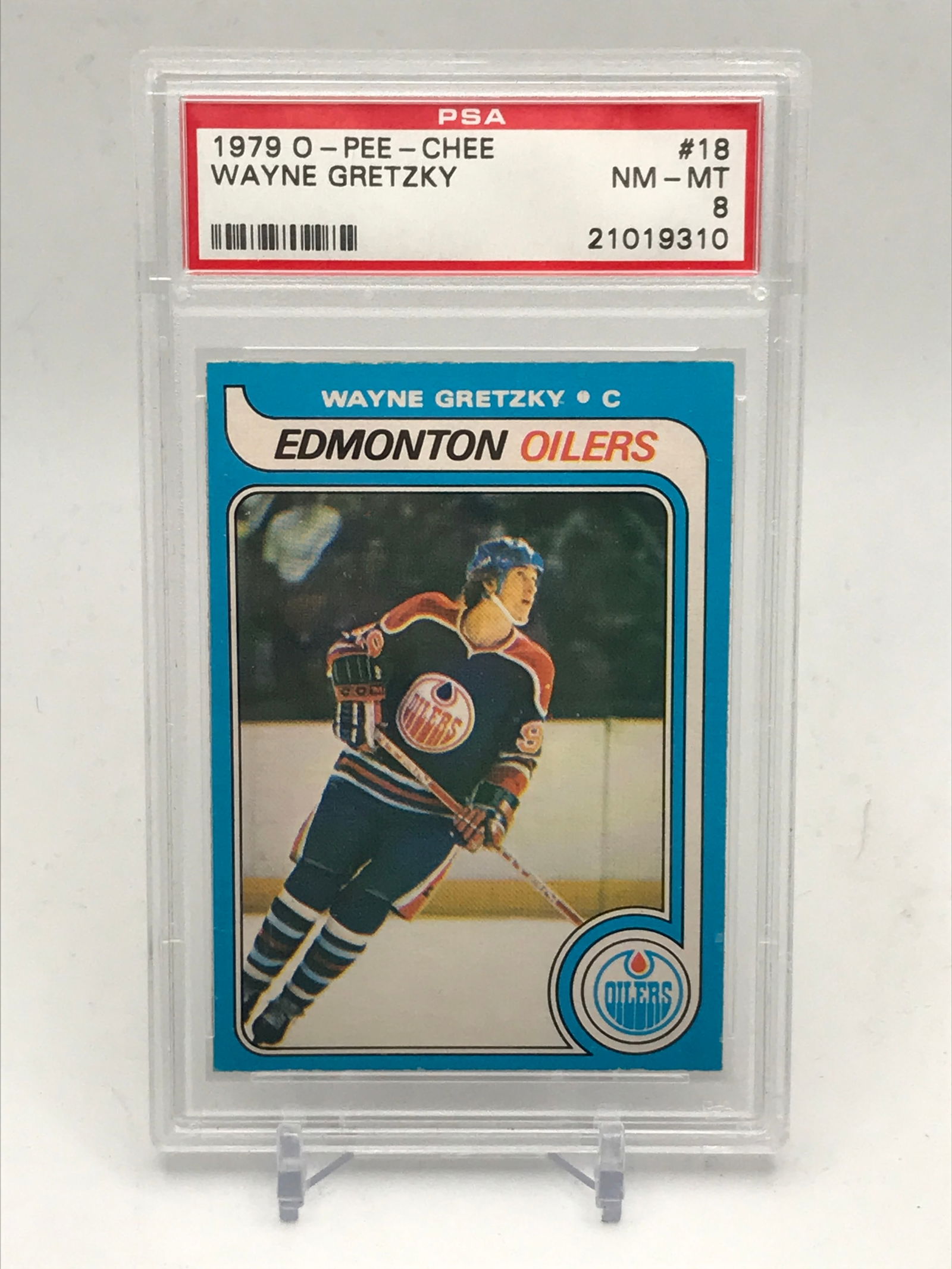 1979-80 O PEE CHEE WAYNE GRETZKY ROOKIE CARD (PSA 8) (1 of 3)