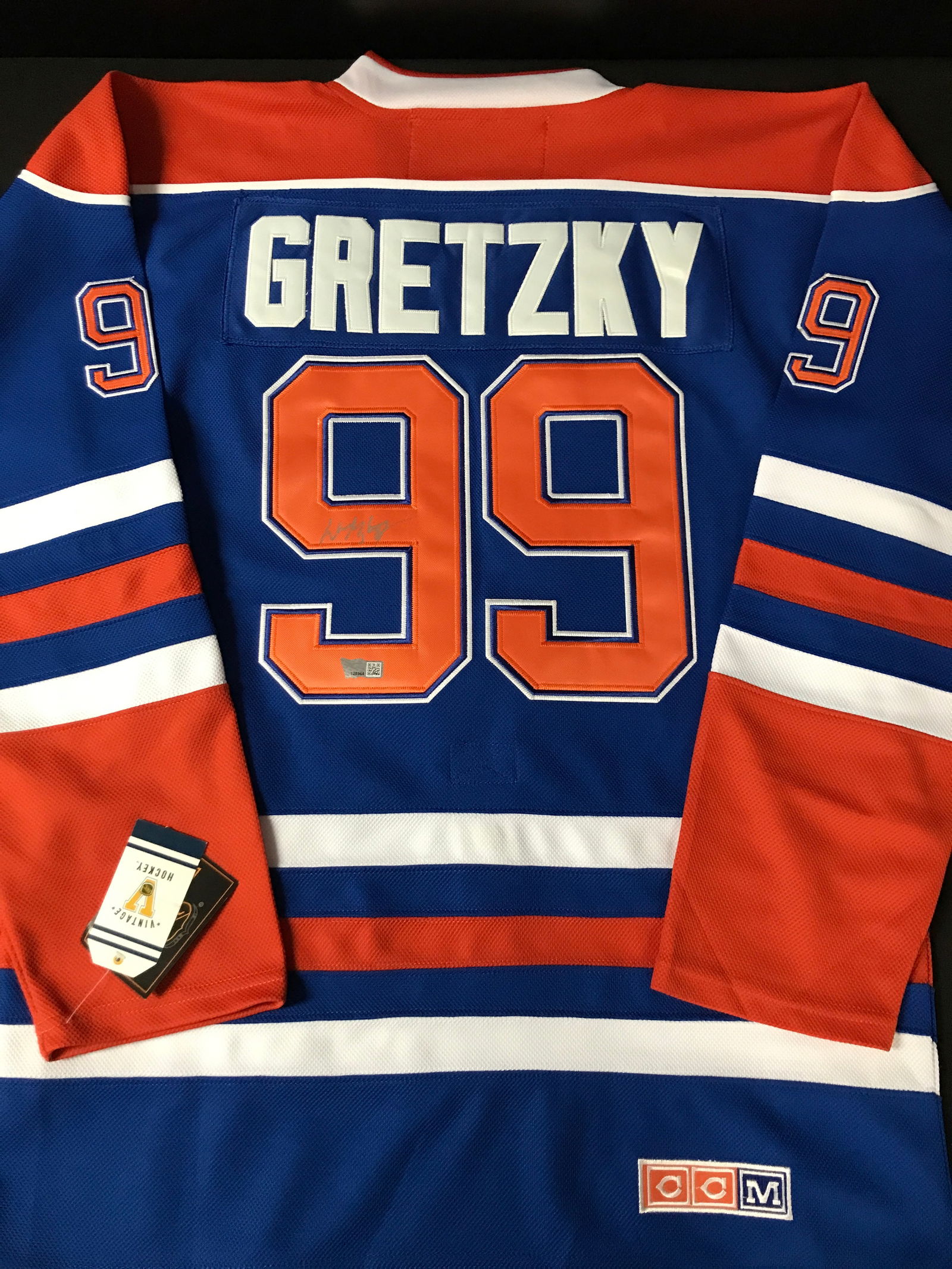WANE GRETZKY SIGNED EDMONTON OILERS CUSTOM CCM HOCKEY JERSEY (WWOC COA) (1 of 3)