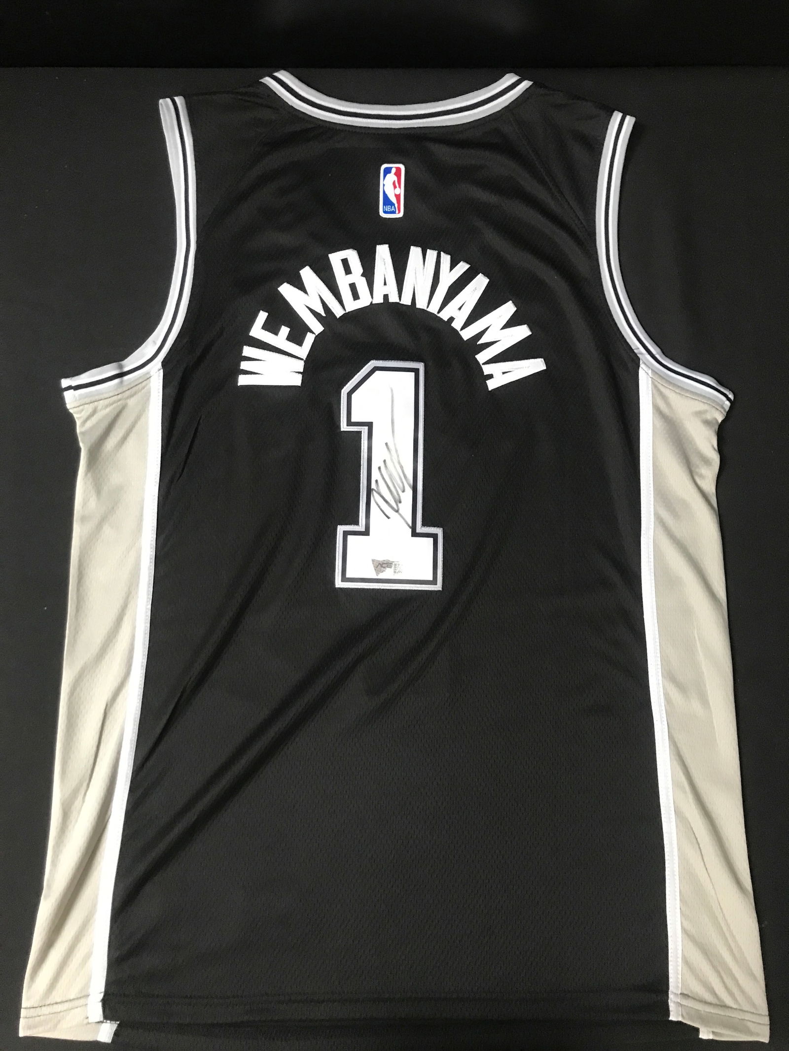 VICTOR WEMBANYAMA SIGNED SAN ANTONIO SPURS CUSTOM JERSEY - ACE COA (1 of 3)