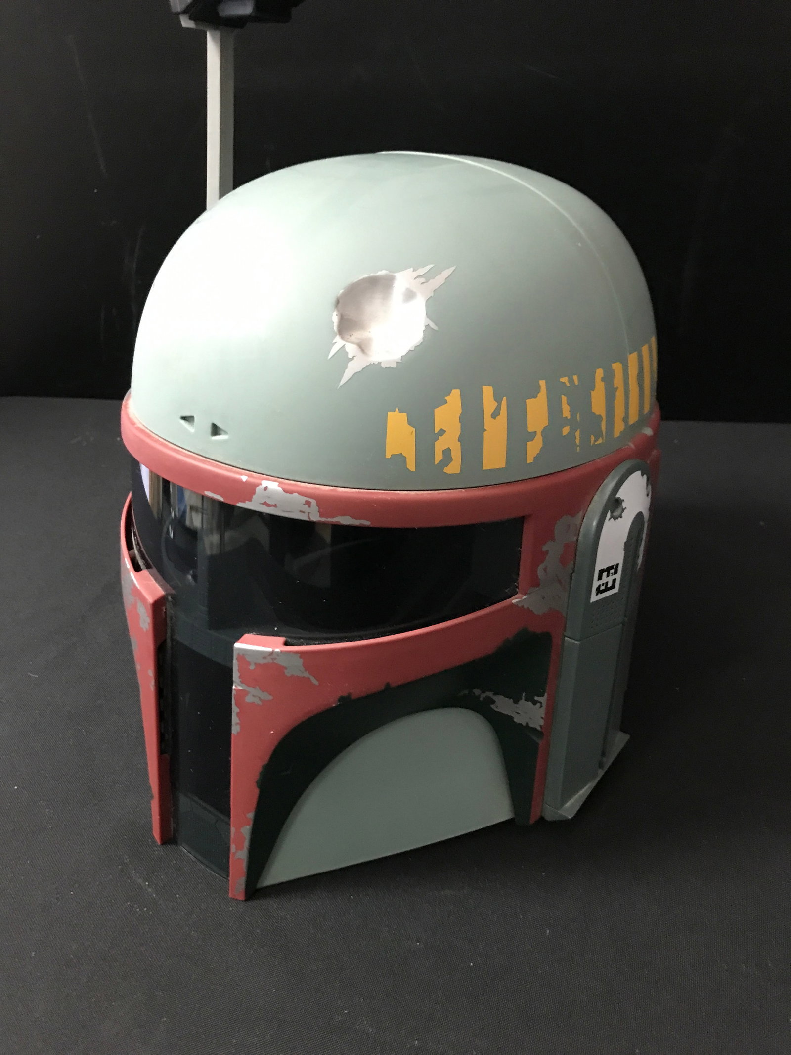 STAR WARS MASTER SERIES BOBA FETT FULL SIZE HELMET (NO BOX): Prices are in Canadian dollars