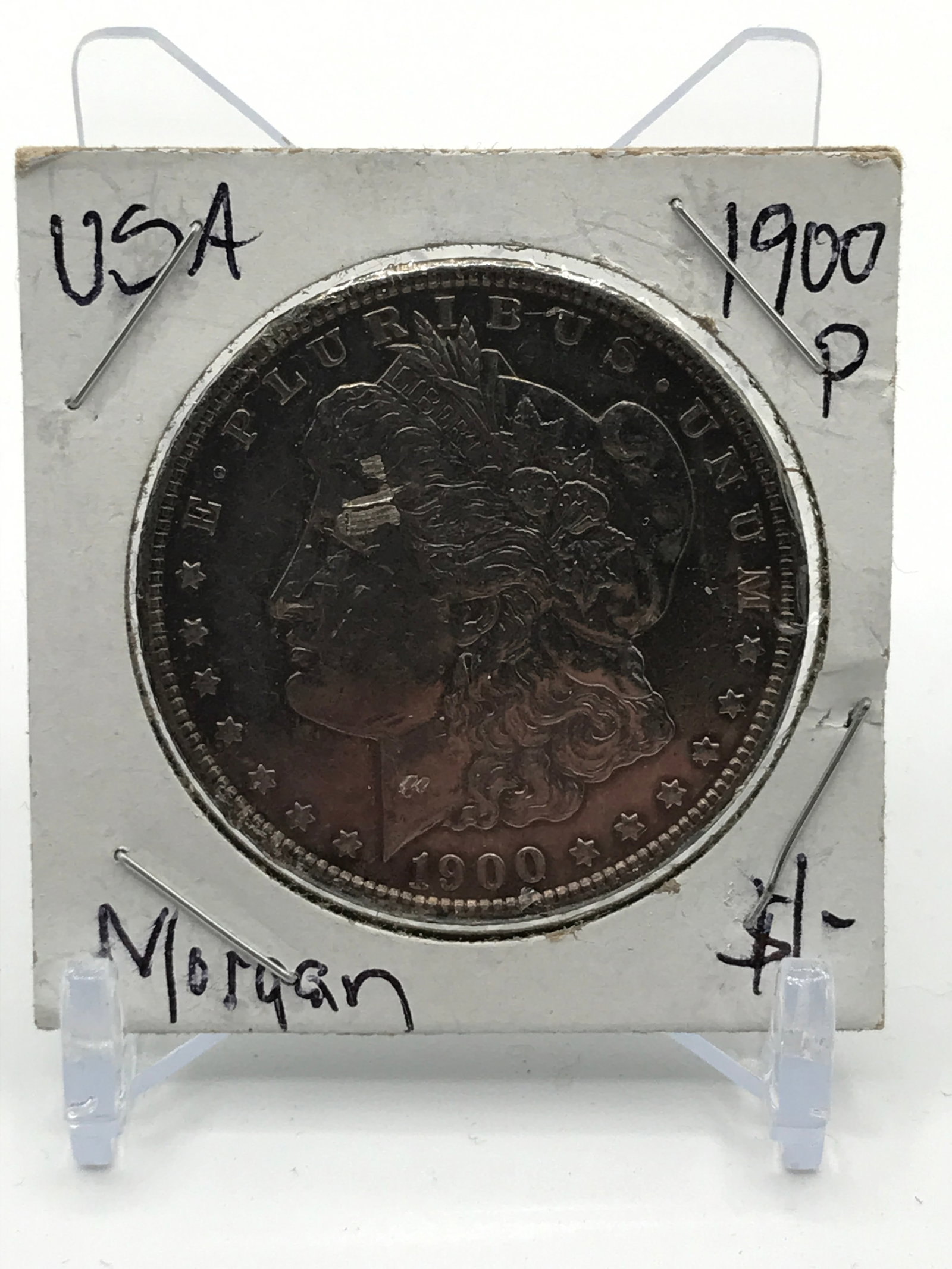 MORGAN USA SILVER DOLLAR - 1900 PHILADELPHIA MINT (1 of 2)