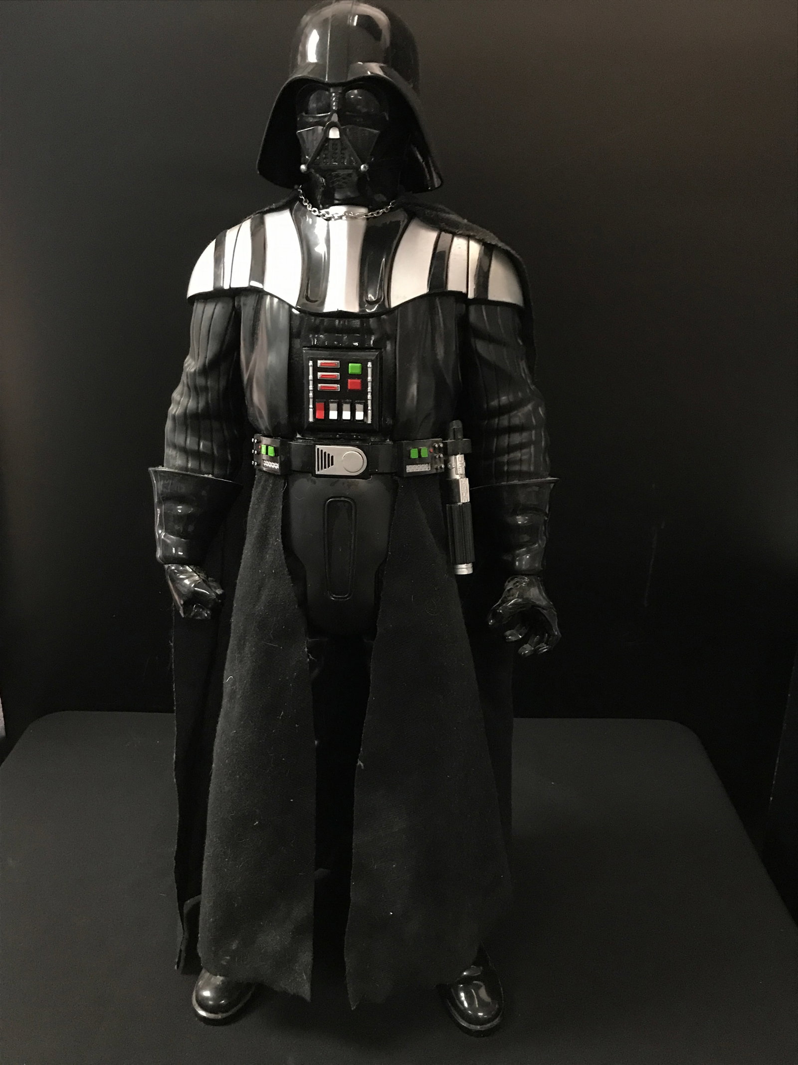 LARGE 30 INCH STAR WARS DARTH VADER ACTION FIGURE (1 of 2)