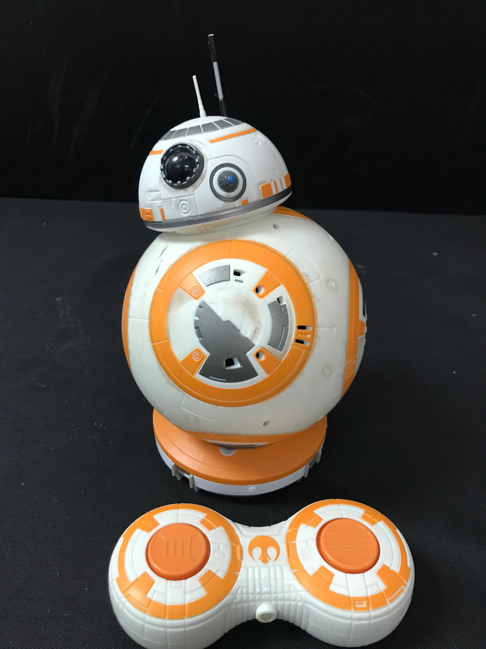 STAR WARS BB-8 REMOTE CONTROL ANDROID: Prices are in Canadian dollars