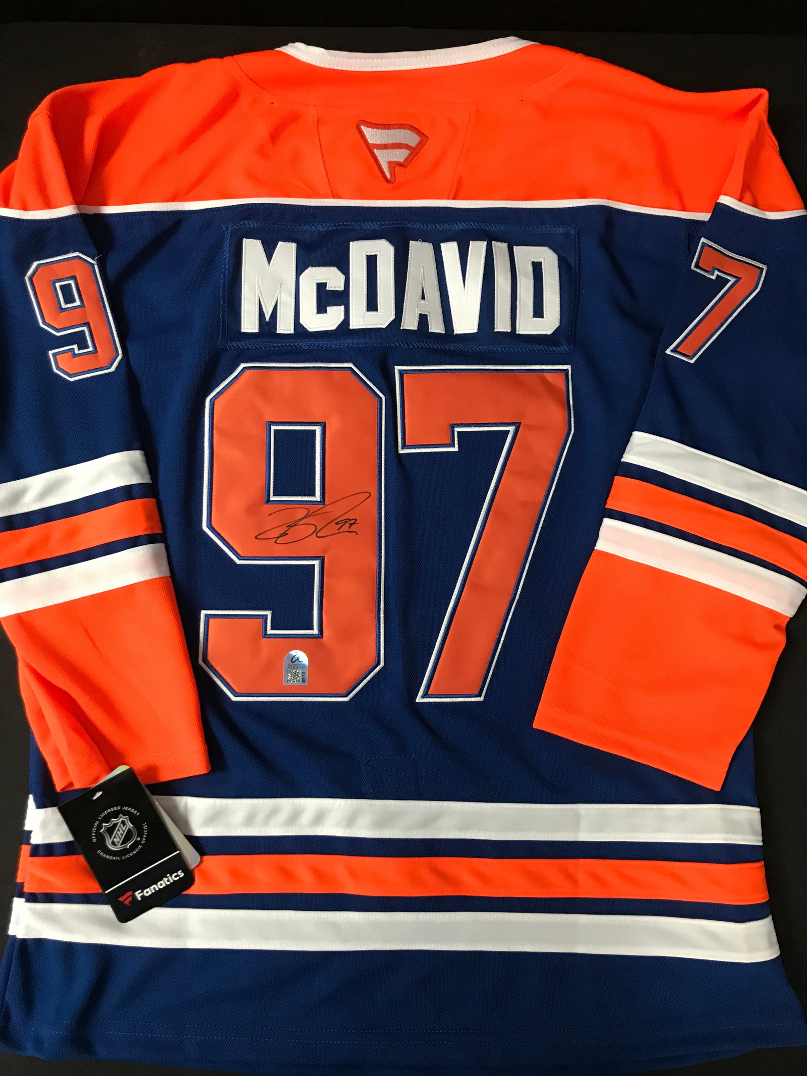 CONNOR MCDAVID SIGNED EDMONTON OILERS CUSTOM JERSEY - AUTOGRAPH ADDICTS COA: Prices are in Canadian dollars