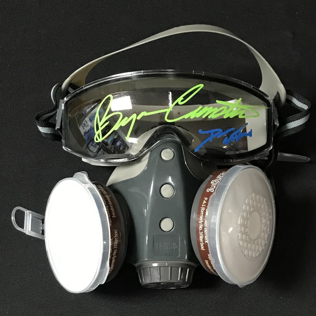BRYAN CRANSTON AND DEAN NORRIS DUAL SIGNED GAS MASK - KB/WWOC COA: Prices are in Canadian dollars