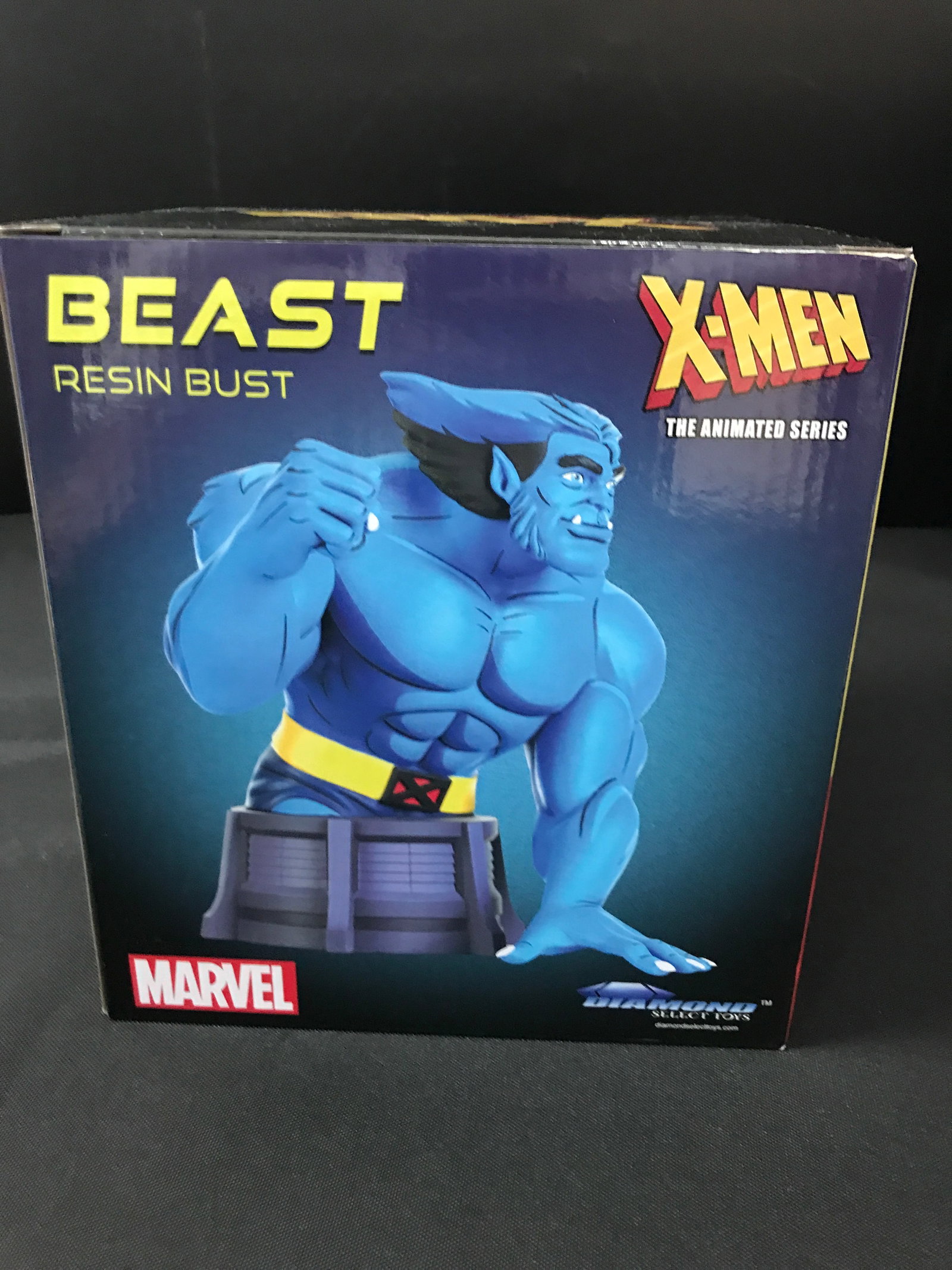 BEAST X-MEN THE ANIMATED SERIES RESIN BUST IN ORIGINAL PACKAGING: Prices are in Canadian dollars