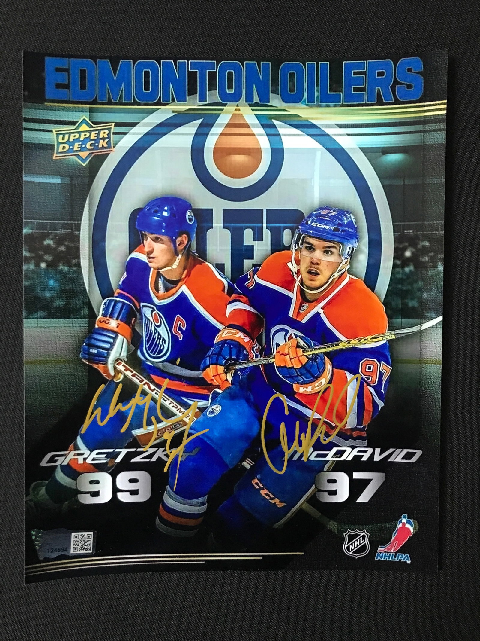 CONNOR MCDAVID AND WAYNE GRETZKY DUAL SIGNED 8X10 - ACE COA (1 of 1)