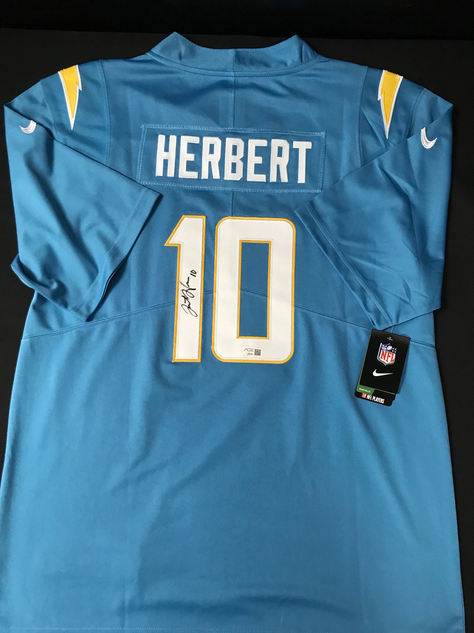 JUSTIN HERBERT SIGNED LOS ANGELES CHARGERS CUSTOM JERSEY - ACE COA: Prices are in Canadian dollars