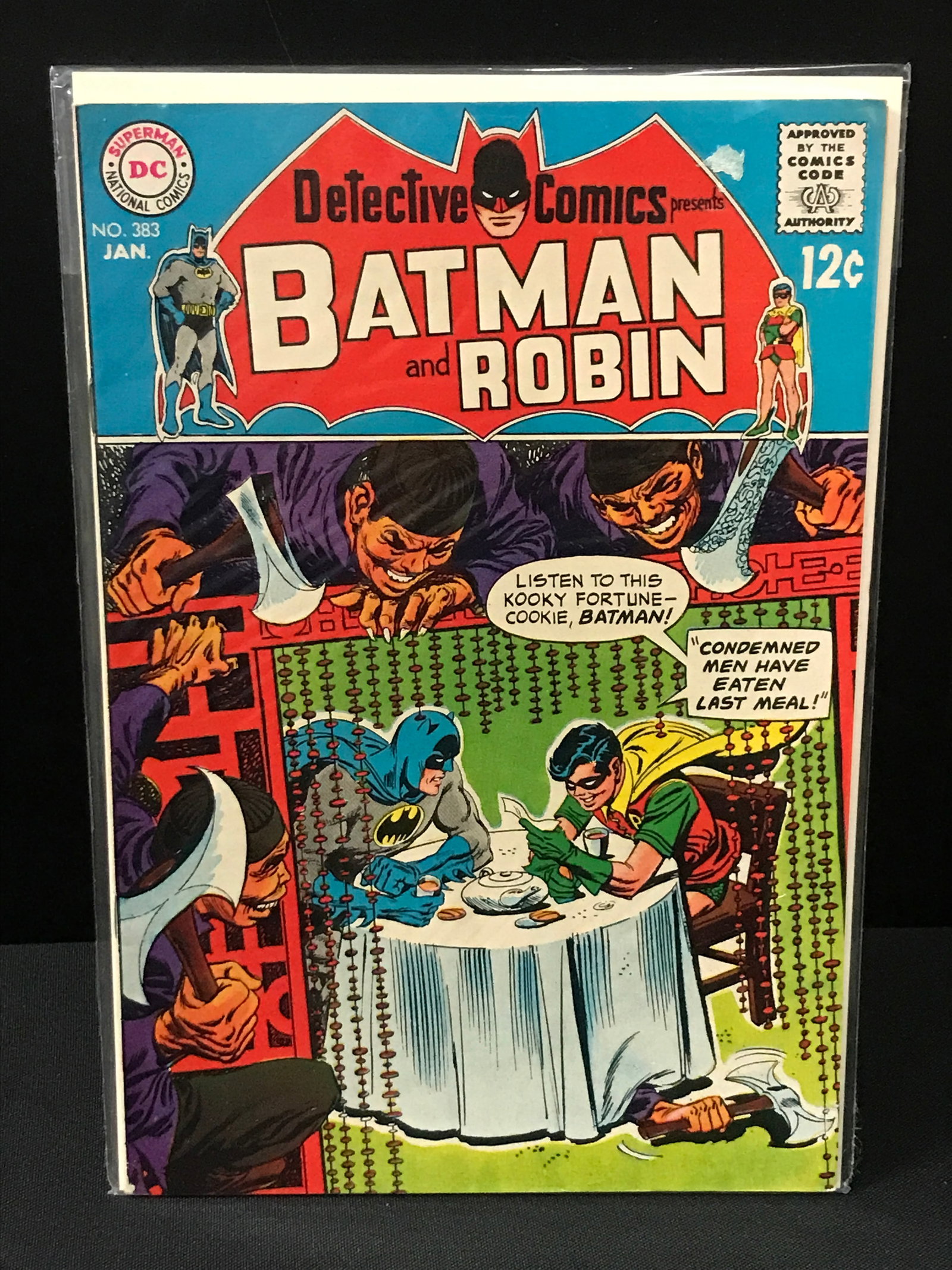 DETECTIVE COMICS #383 - DC COMICS (1 of 1)
