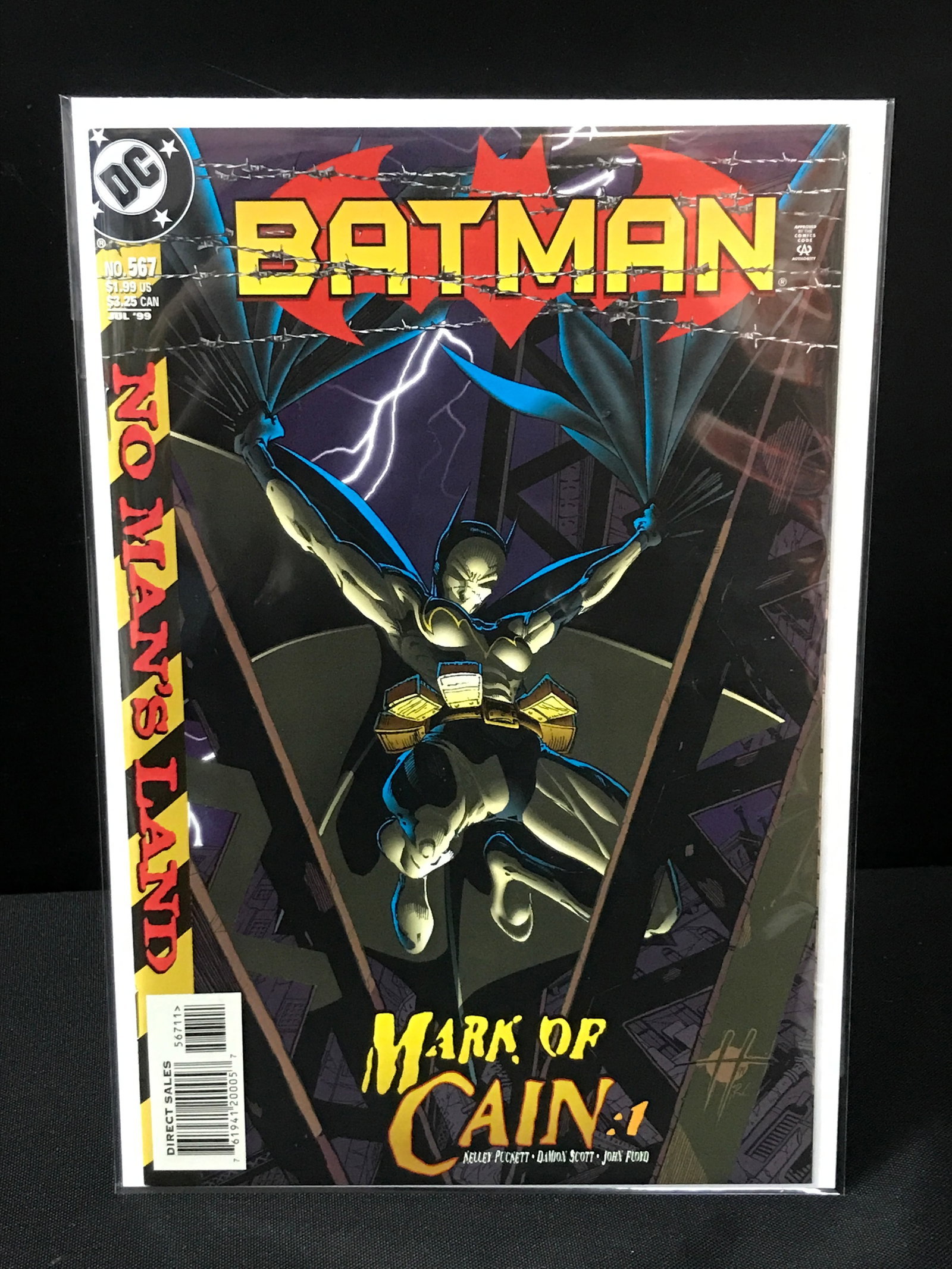 BATMAN #567 - DC COMICS: Prices are in Canadian dollars