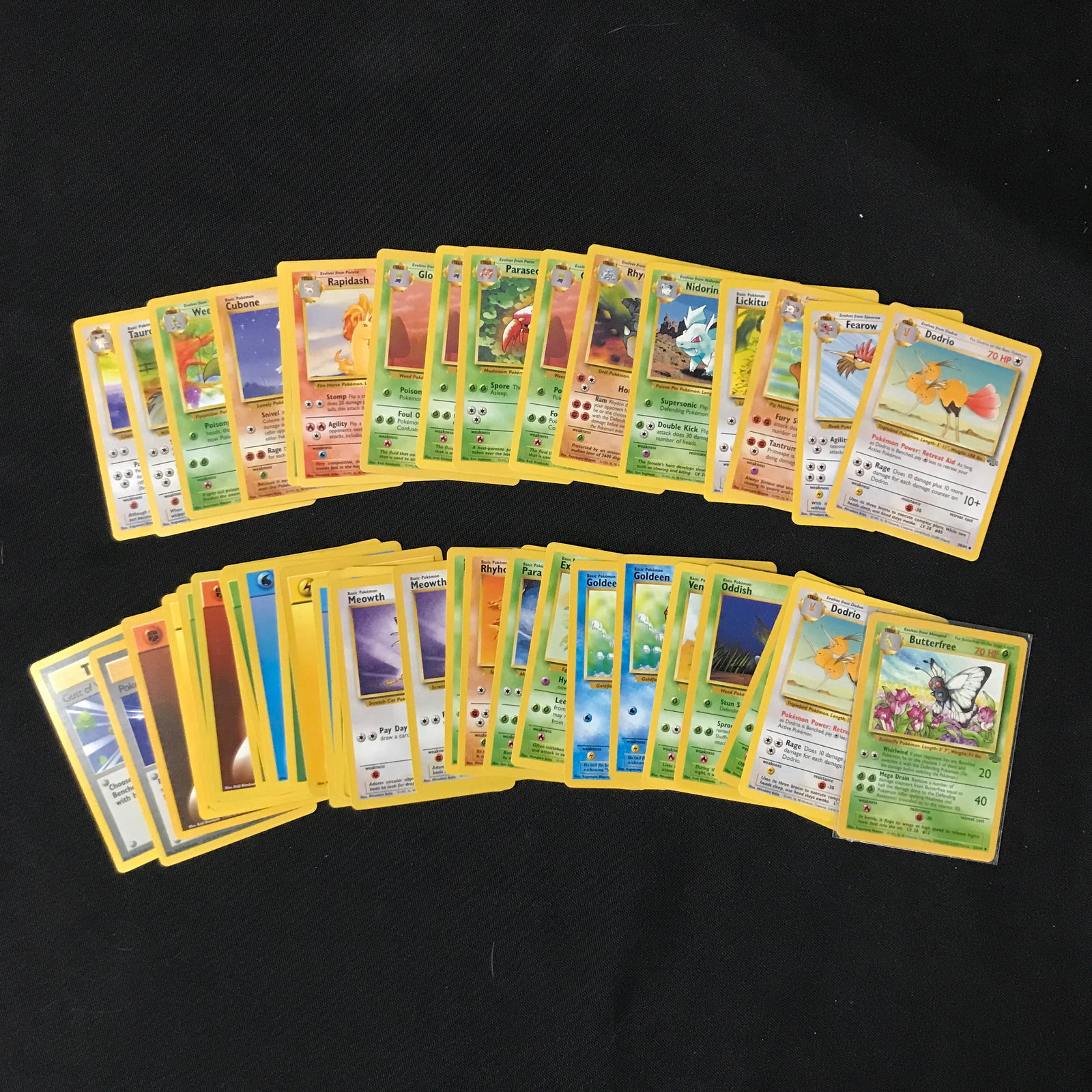 LOT OF LOOSE POKEMON TCG TRADING CARDS (1 of 1)