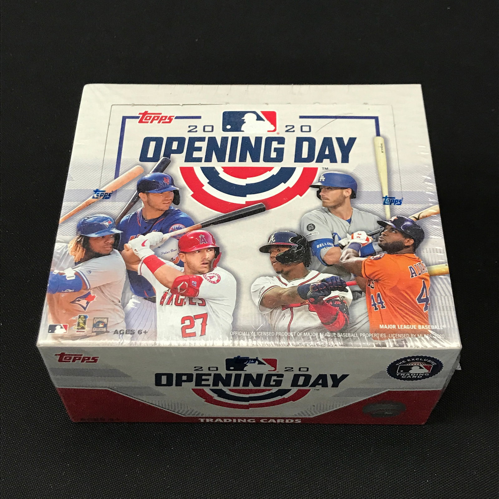 2020 TOPPS OPENING DAY BASEBALL SEALED HOBBY TRADING CARDS BOX (1 of 2)