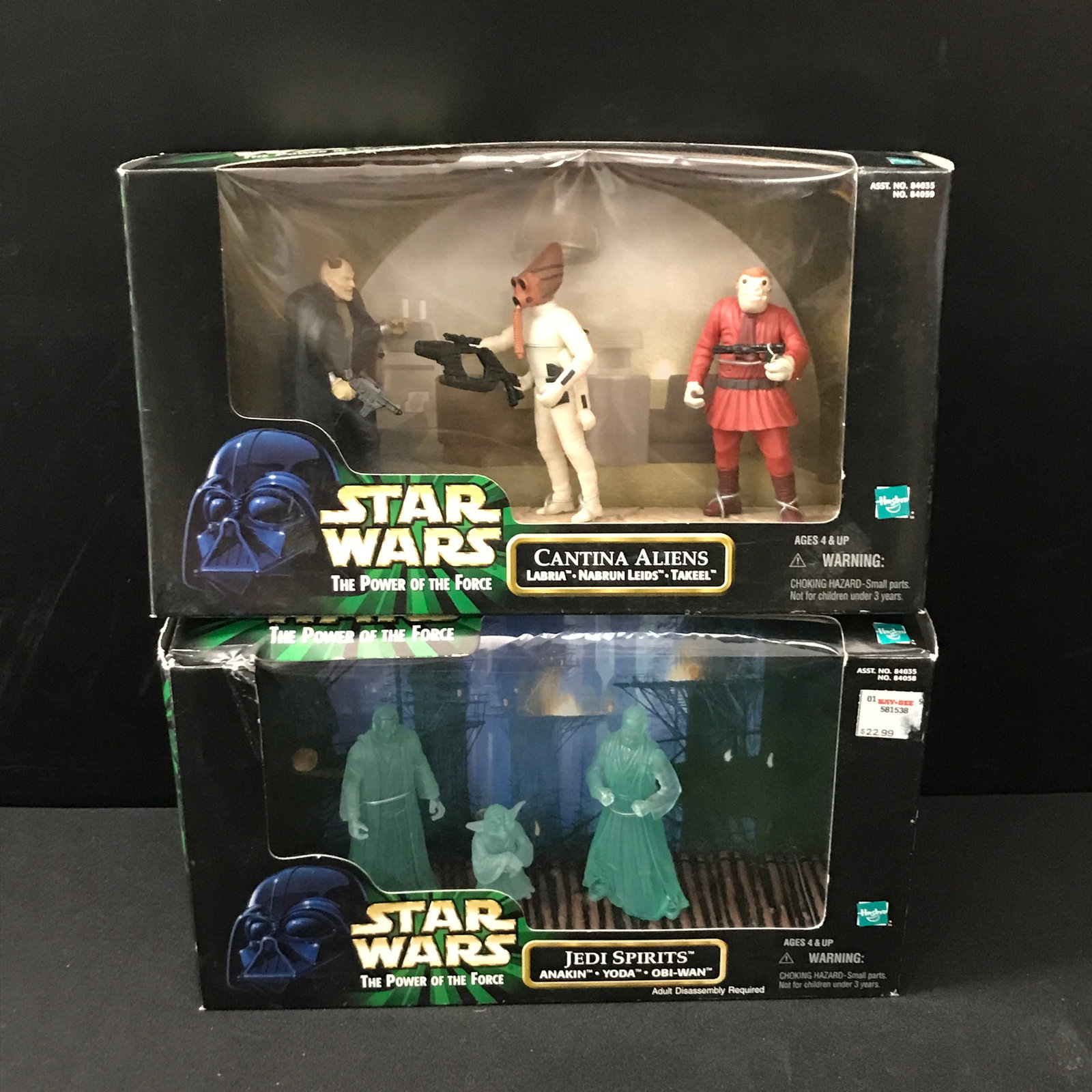 LOT OF 2 STAR WARS POWER OF THE FORCE SCENES IN ORIGINAL PACKAGING: Prices are in Canadian Dollars