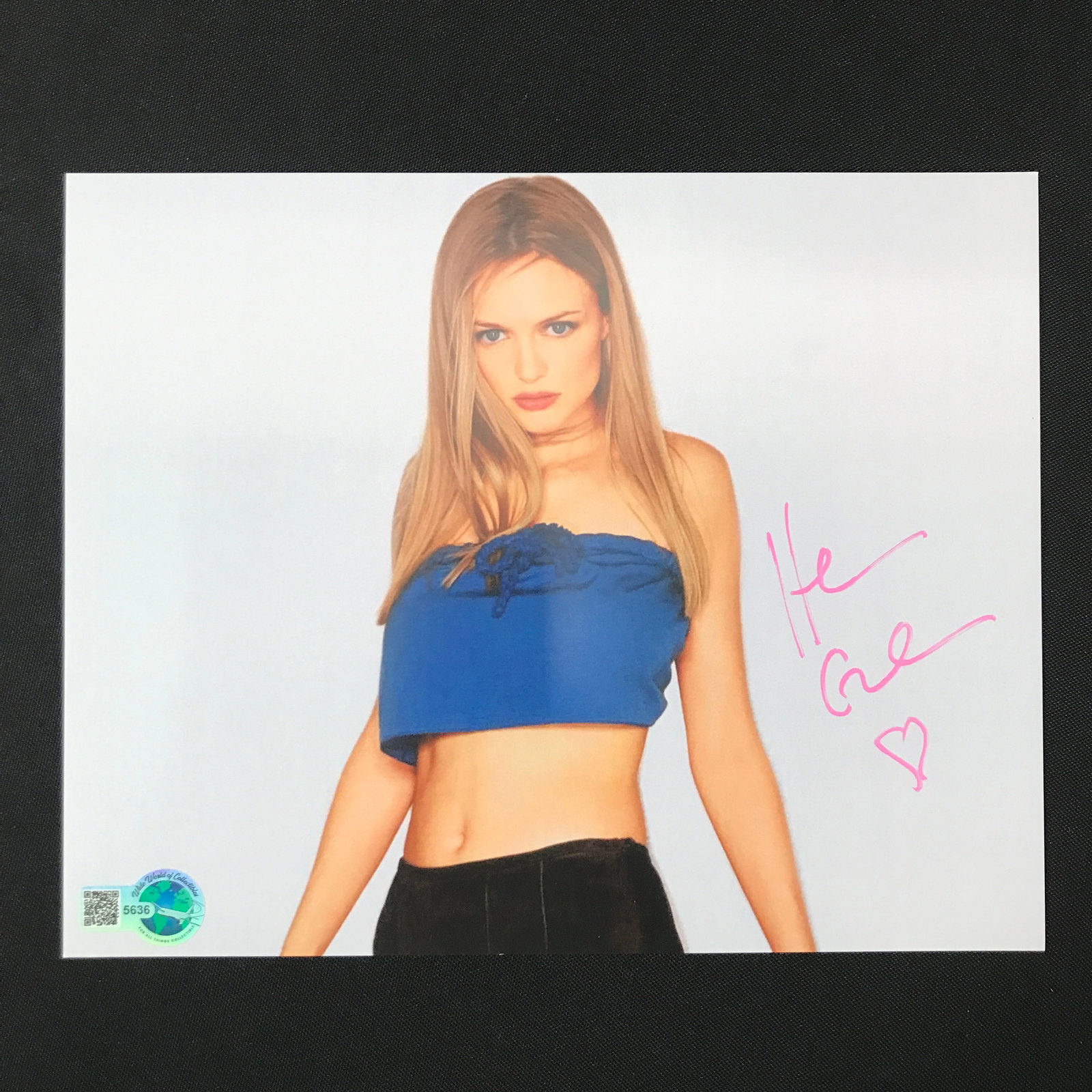 HEATHER GRAHAM SIGNED 8X10 - WWOC COA: Prices are in Canadian dollars