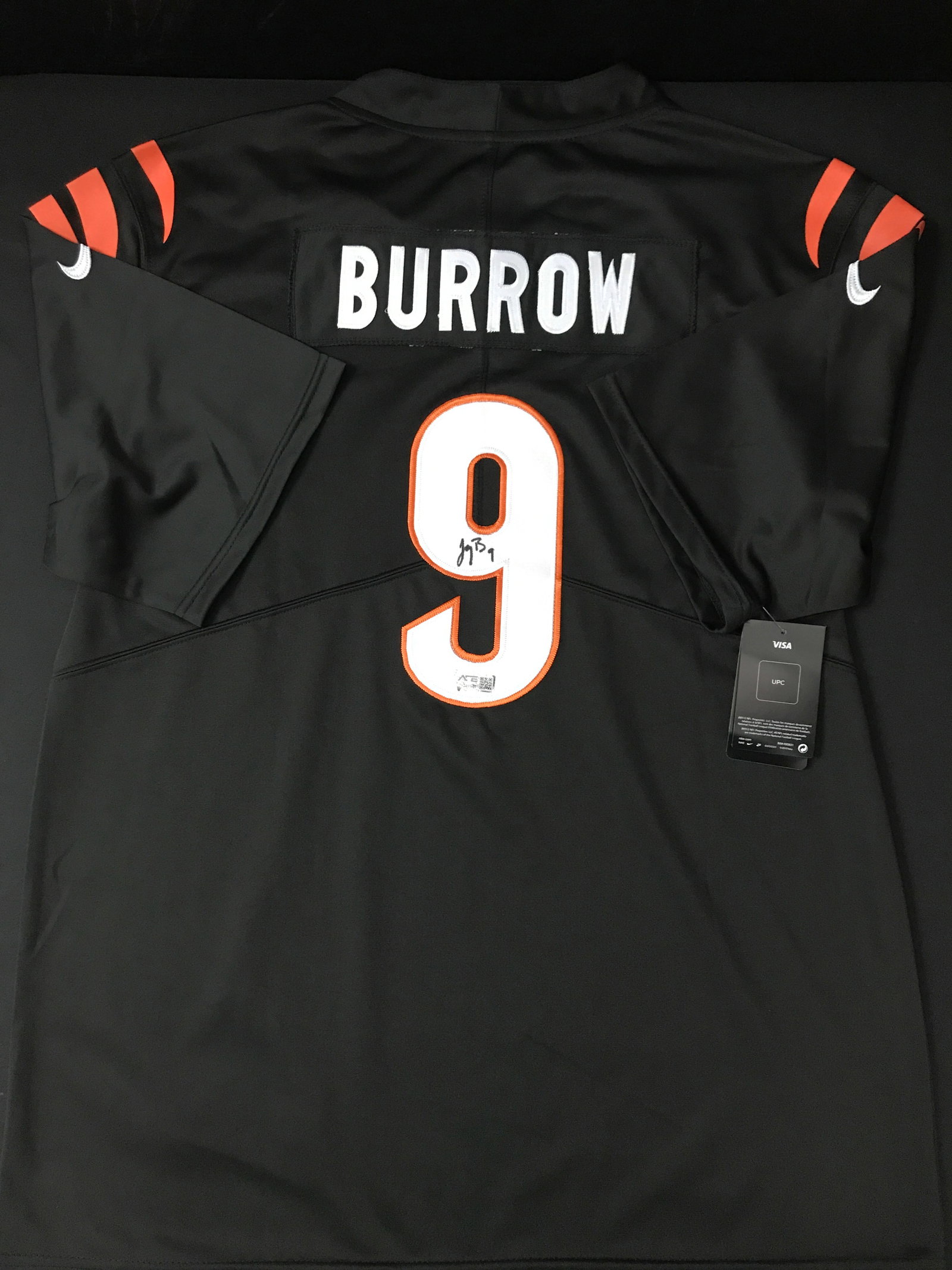 JOE BURROW SIGNED CINCINATTI BENGALS CUSTOM JERSEY - ACE COA: Prices are in Canadian dollars