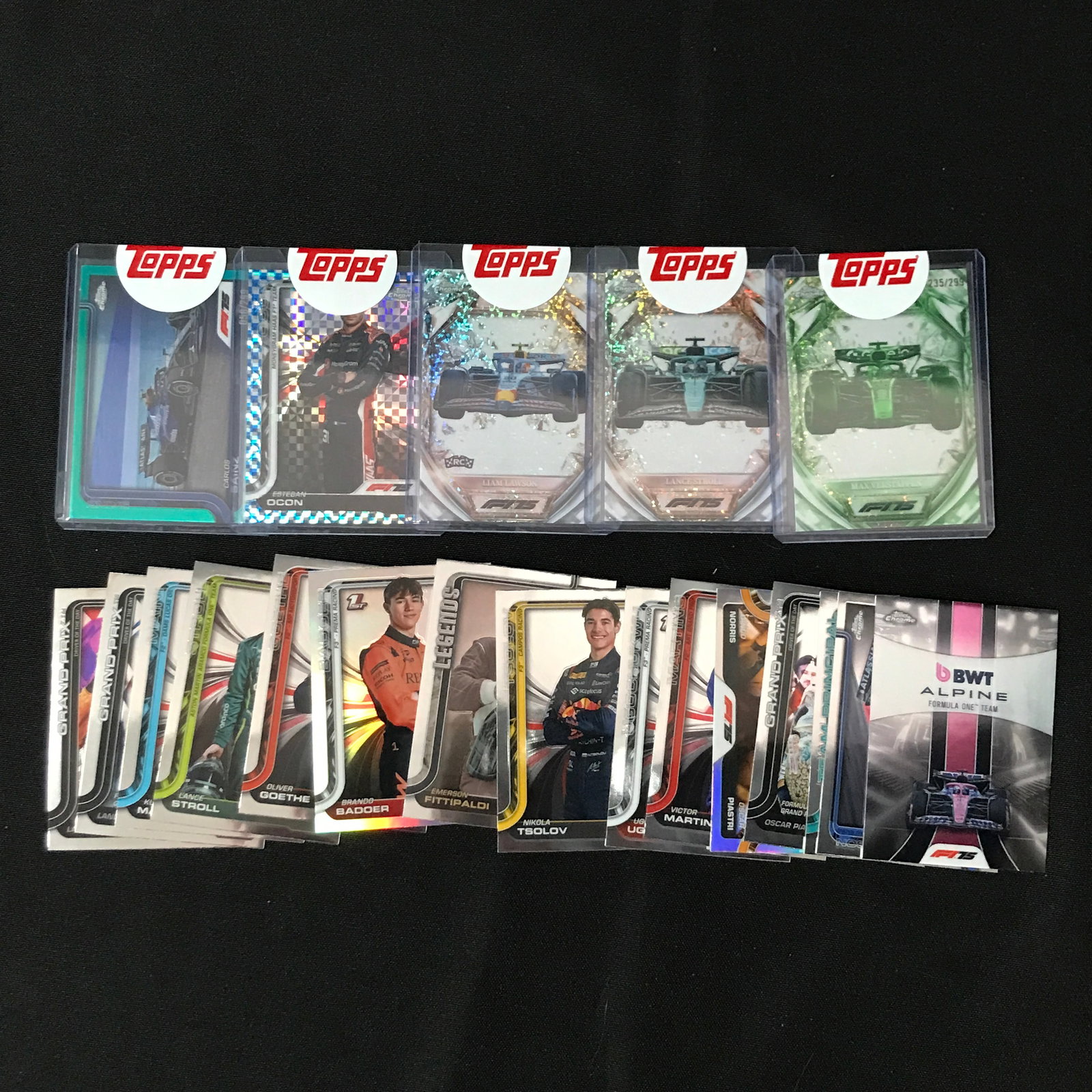 LOT OF LOOSE RACING TRADING CARDS INCLUDING 5 LIMITED /: Prices are in Canadian dollars
