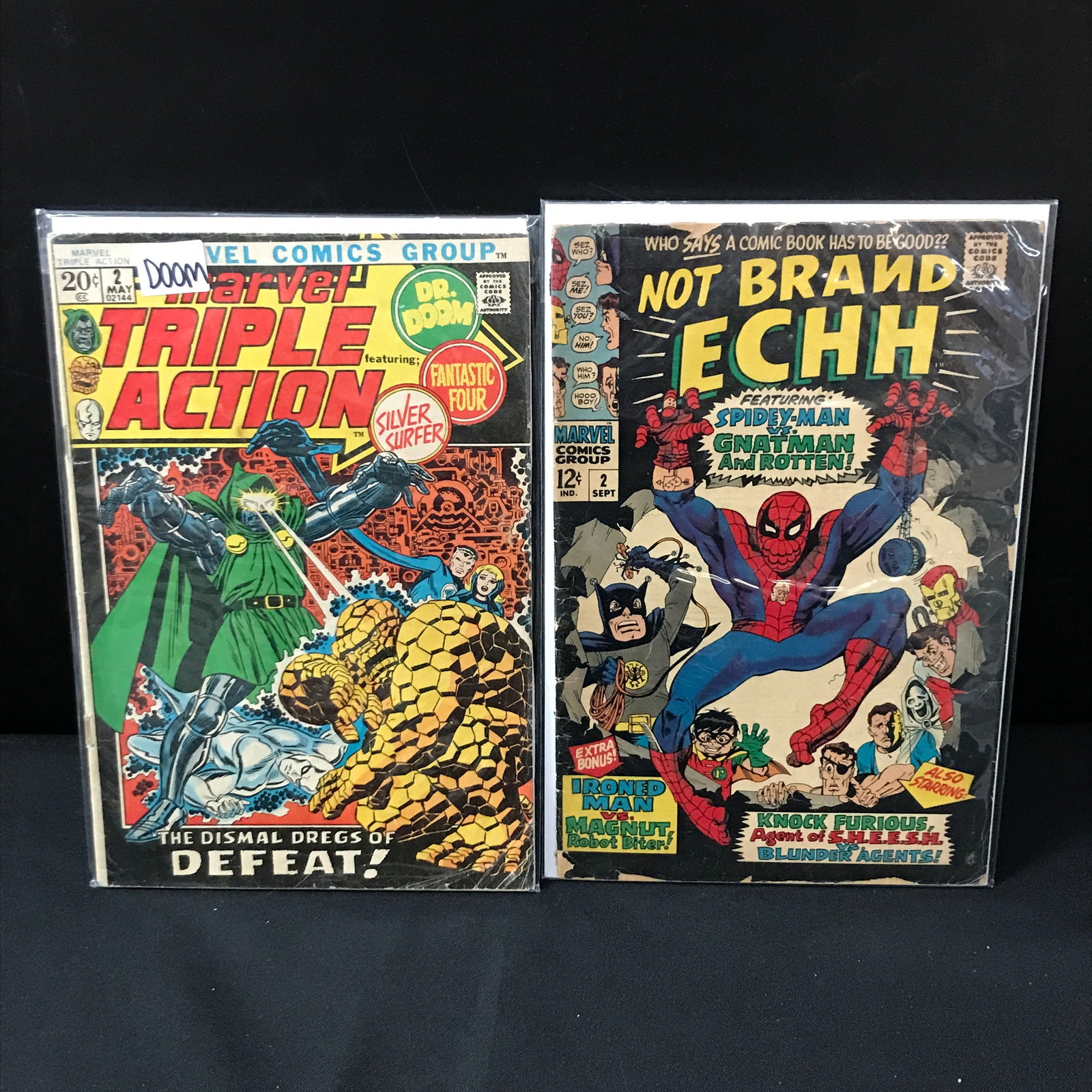 LOT OF 2 MARVEL COMICS (1 of 1)