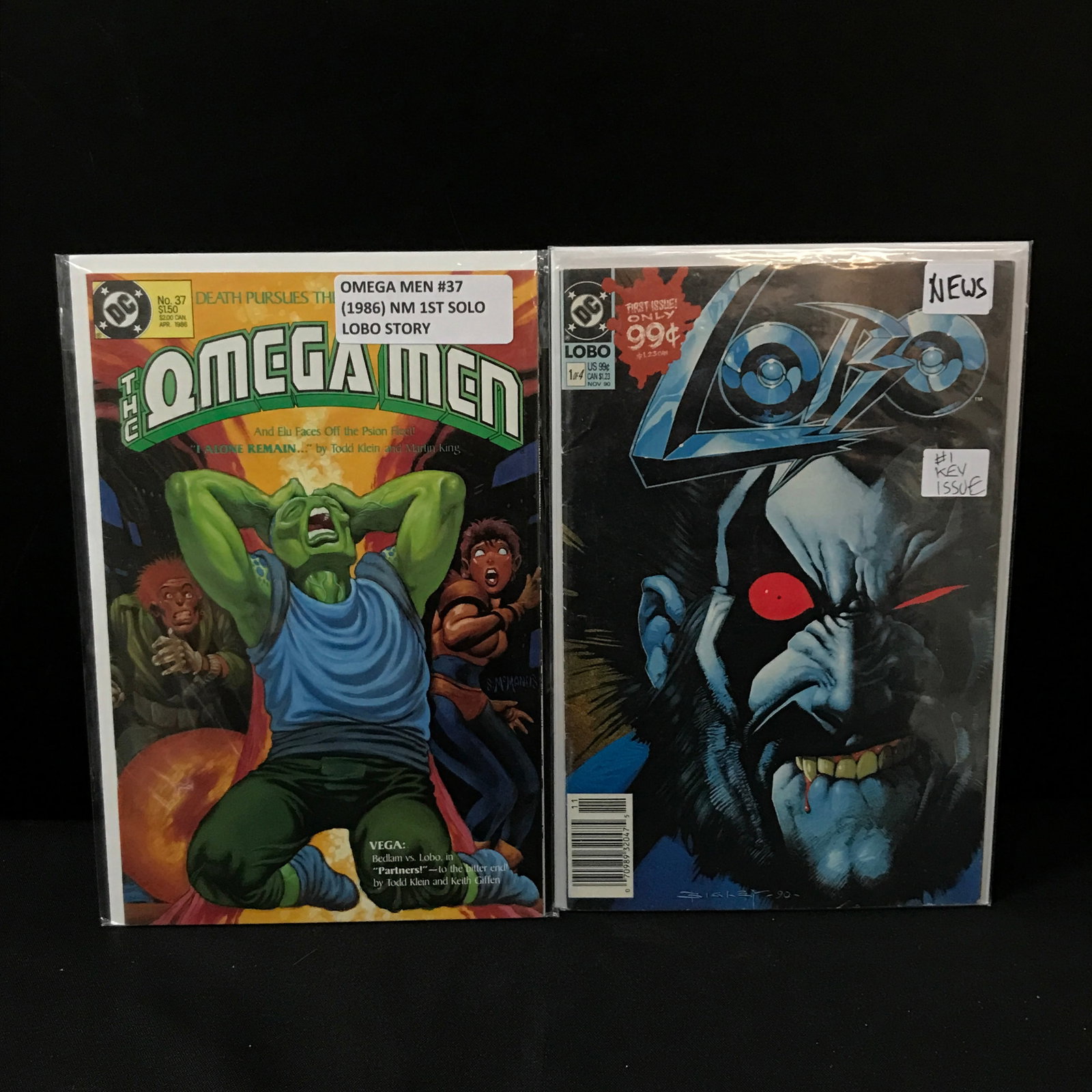 LOT OF 2 DC COMICS FEATURING LOBO - INCLUDING 1ST SOLO LOBO STORY (1 of 1)