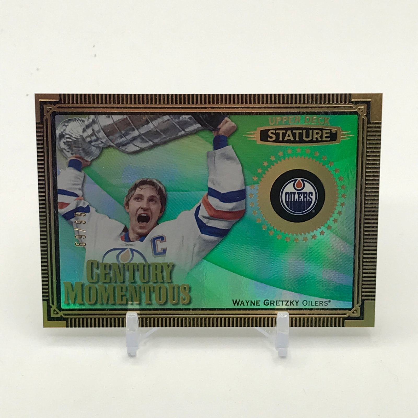 2019-20 UPPER DECK STATURE HOCKEY WAYNE GRETZKY TRADING CARD 66/99: Prices are in Canadian dollars