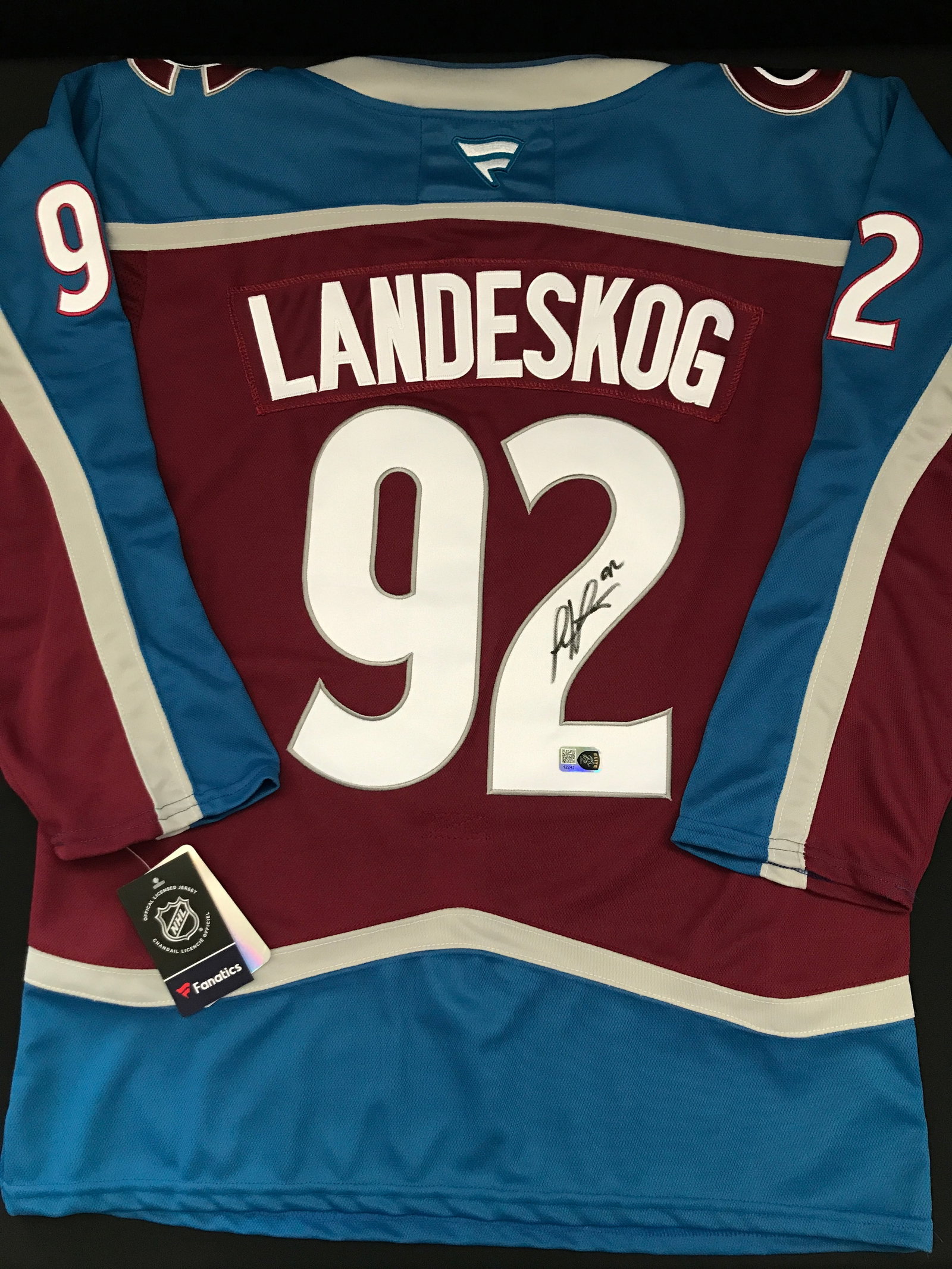GABRIEL LANDESKOG SIGNED COLORADO AVALANCHE CUSTOM JERSEY - ELITE SPORTS COA: Prices are in Canadian dollars