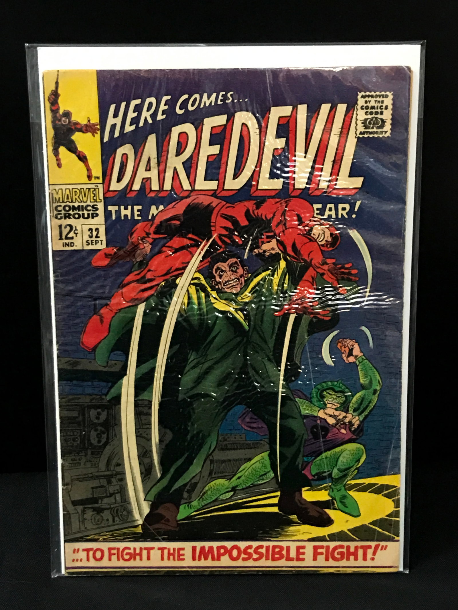 DAREDEVIL #32 - MARVEL COMICS: Prices are in Canadian dollars