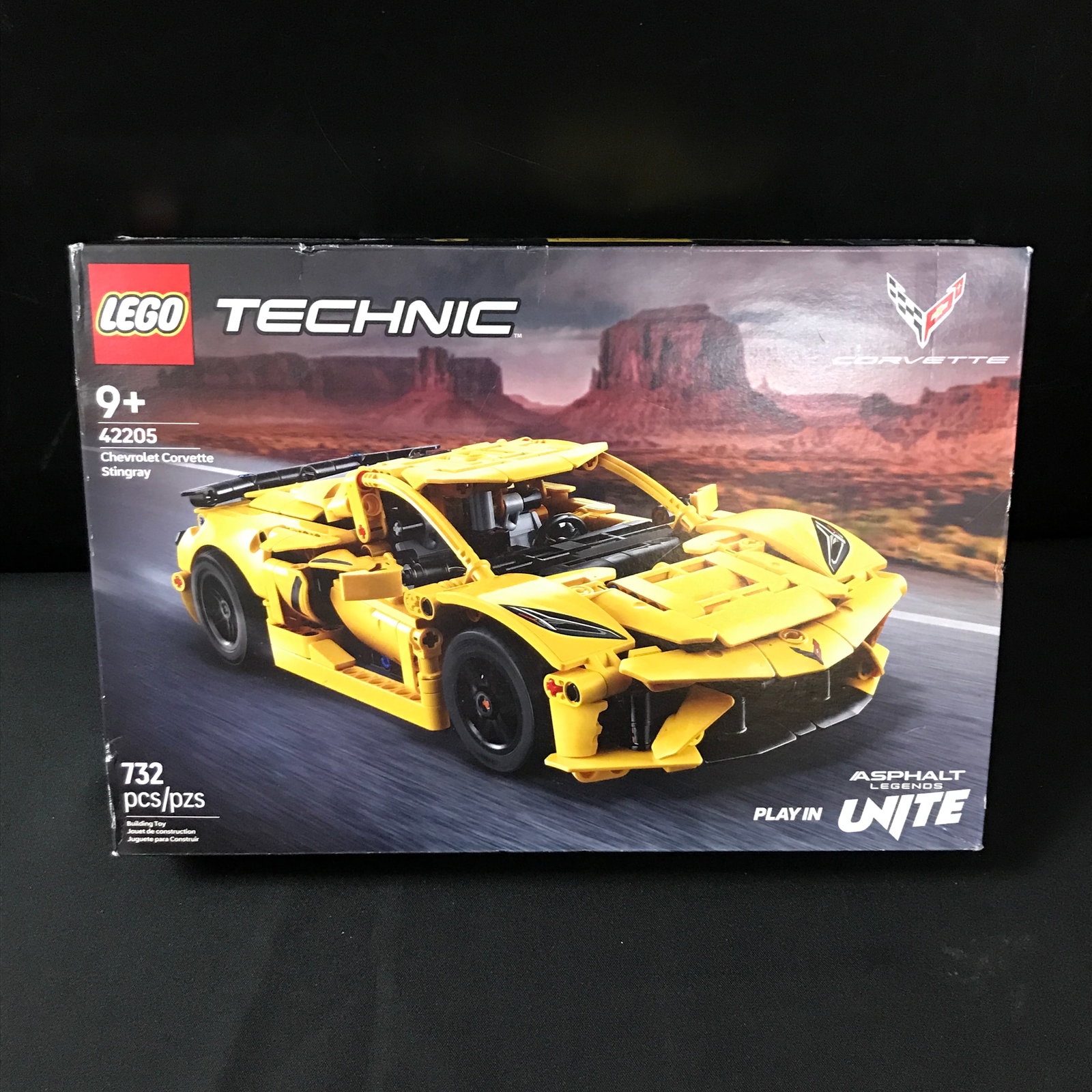 LEGO TECHNIC #42205 CHEVROLET CORVETTE STINGRAY SEALED IN ORIGINAL PACKAGING (1 of 1)