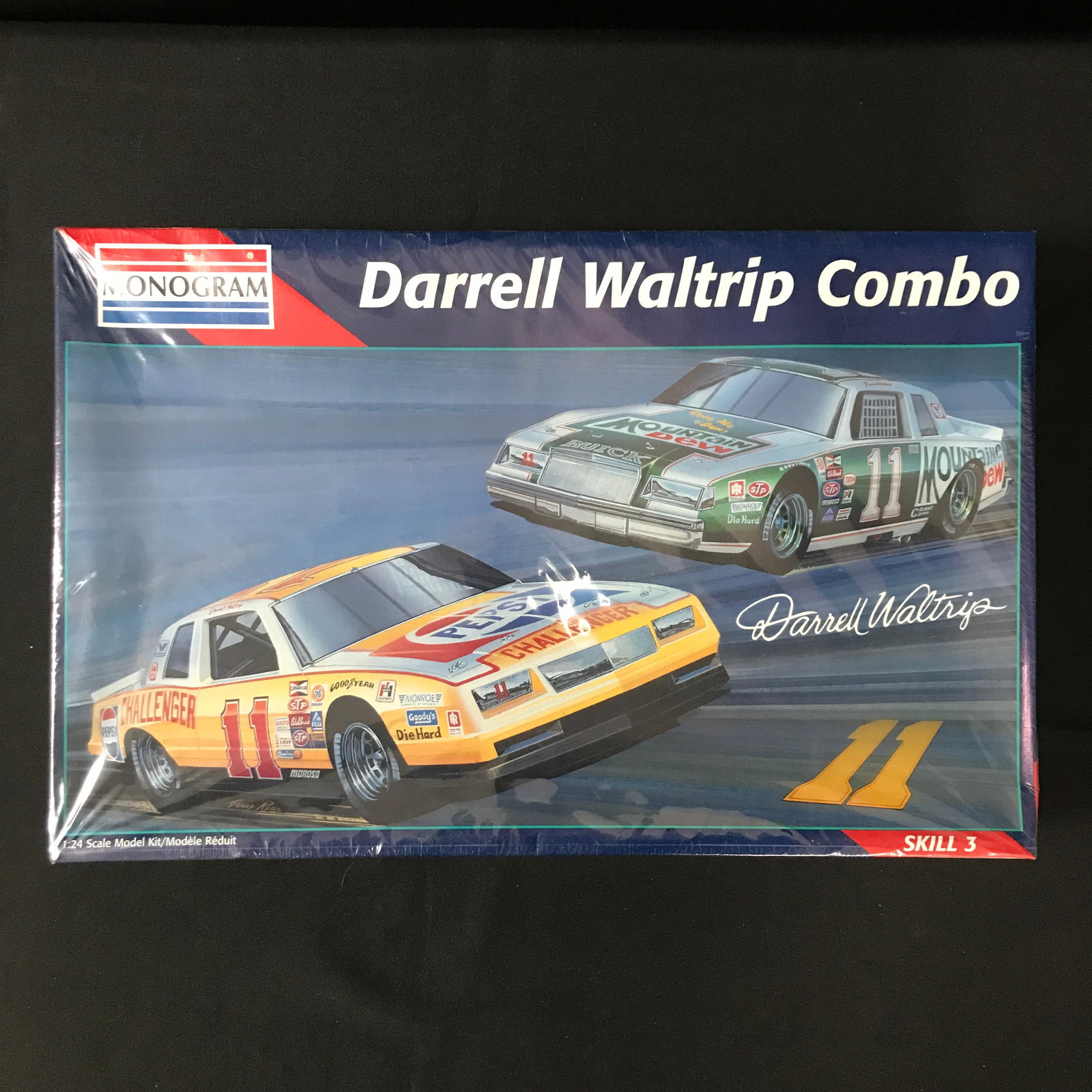 MONOGRAM DARRELL WALTRIP COMBO MODEL KIT SEALED IN ORIGINAL PACKAGING (1 of 1)