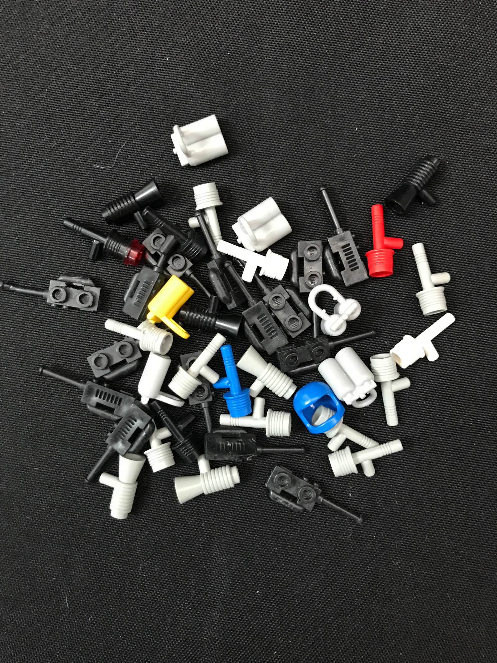 LOT OF LEGO ACCESSORIES (1 of 1)