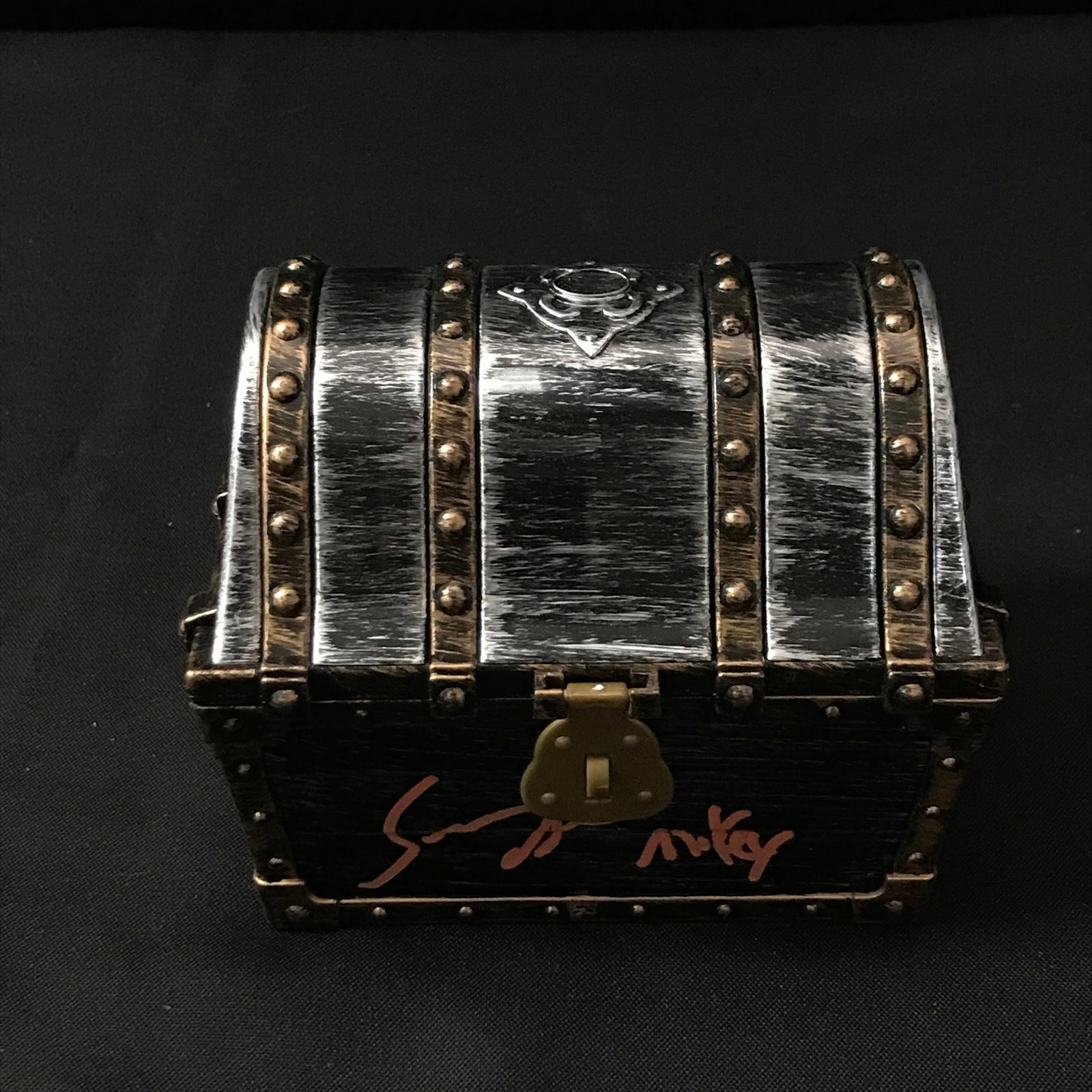 SEAN ASTIN SIGNED GOONIES TREASURE CHEST (WWOC COA): Prices are in Canadian dollars