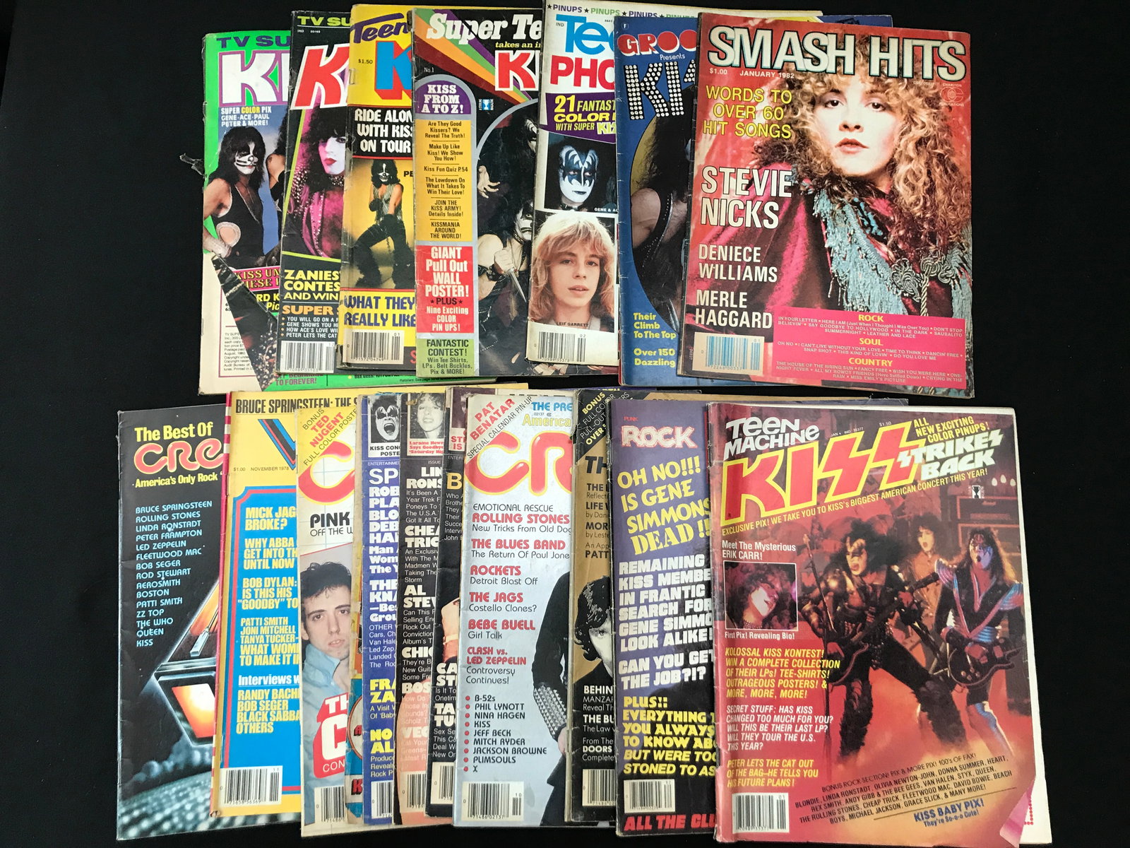 LOT OF 17 MUSIC COMICS: Prices are in Canadian dollars