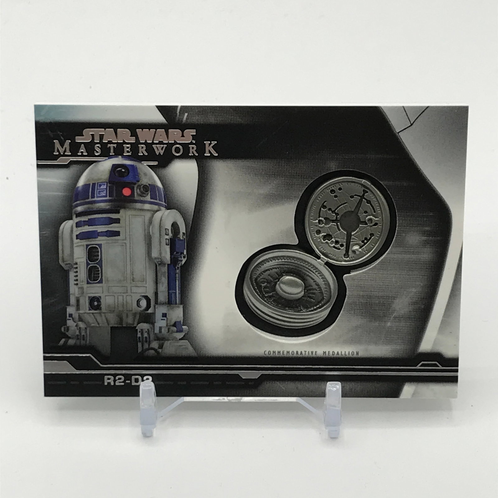 TOPPS STAR WARS ARTIFACT MEDALLION LUKE SKYWALKER'S COMPASS TRADING CARD: Prices are in Canadian dollars