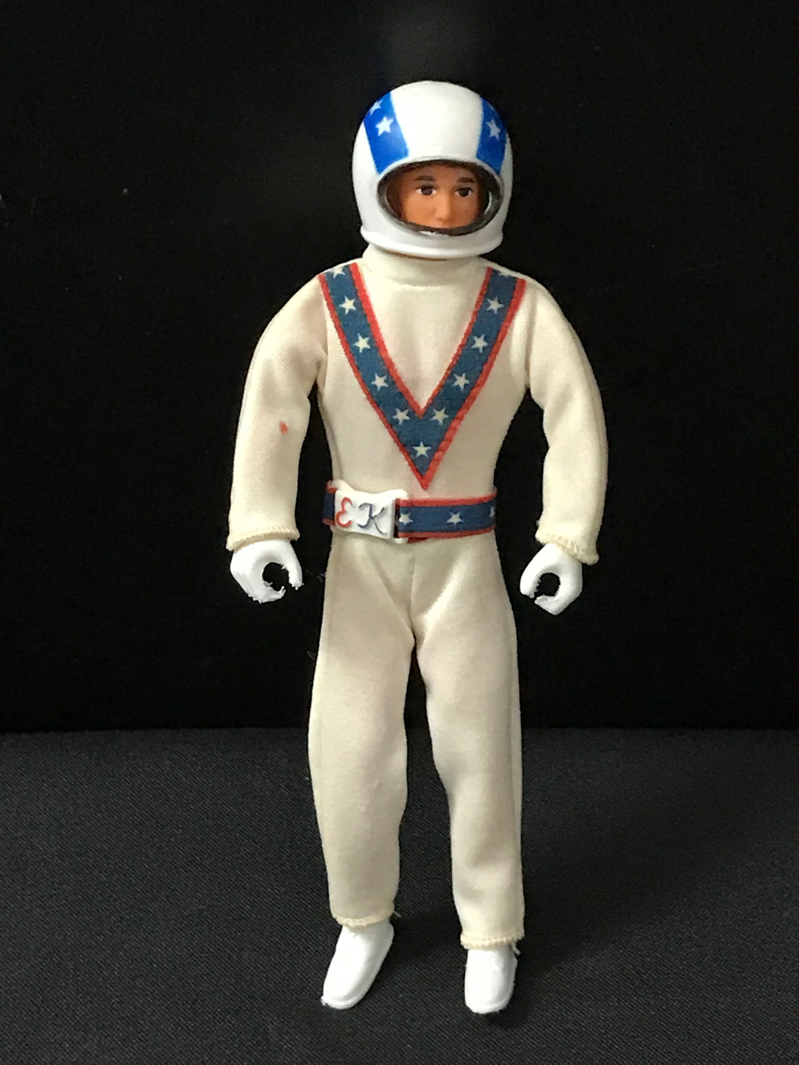 ORIGINAL EVIL KNIEVEL 7" STUNT COMPLETE ACTION FIGURE WITH HELMET: Prices are in Canadian dollars