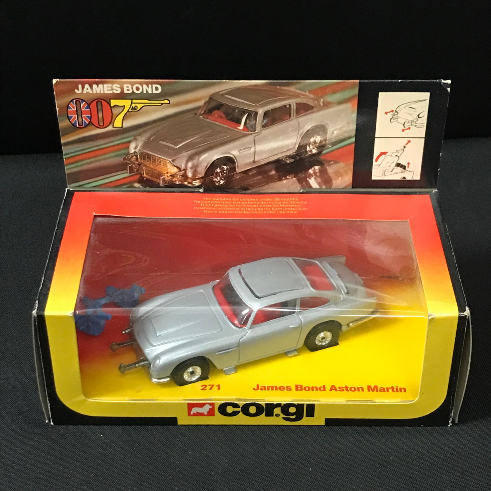 CORGI JAMES BOND ASTIN MARTIN IN SEALED ORIGINAL PACKAGING (1 of 1)