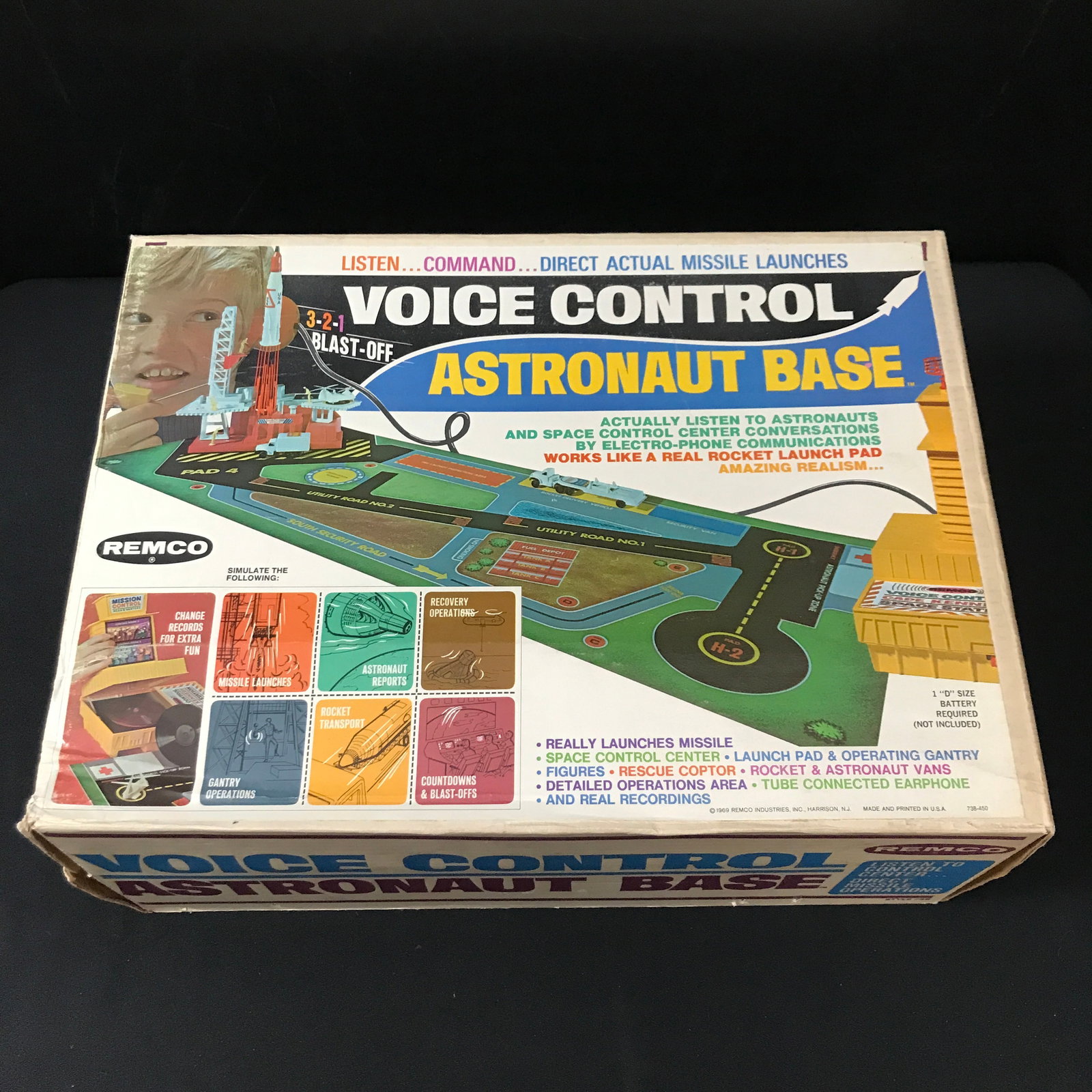 REMCO VOICE CONTROL ASTRONAUT BASE IN ORIGINAL PACKAGING (1 of 2)